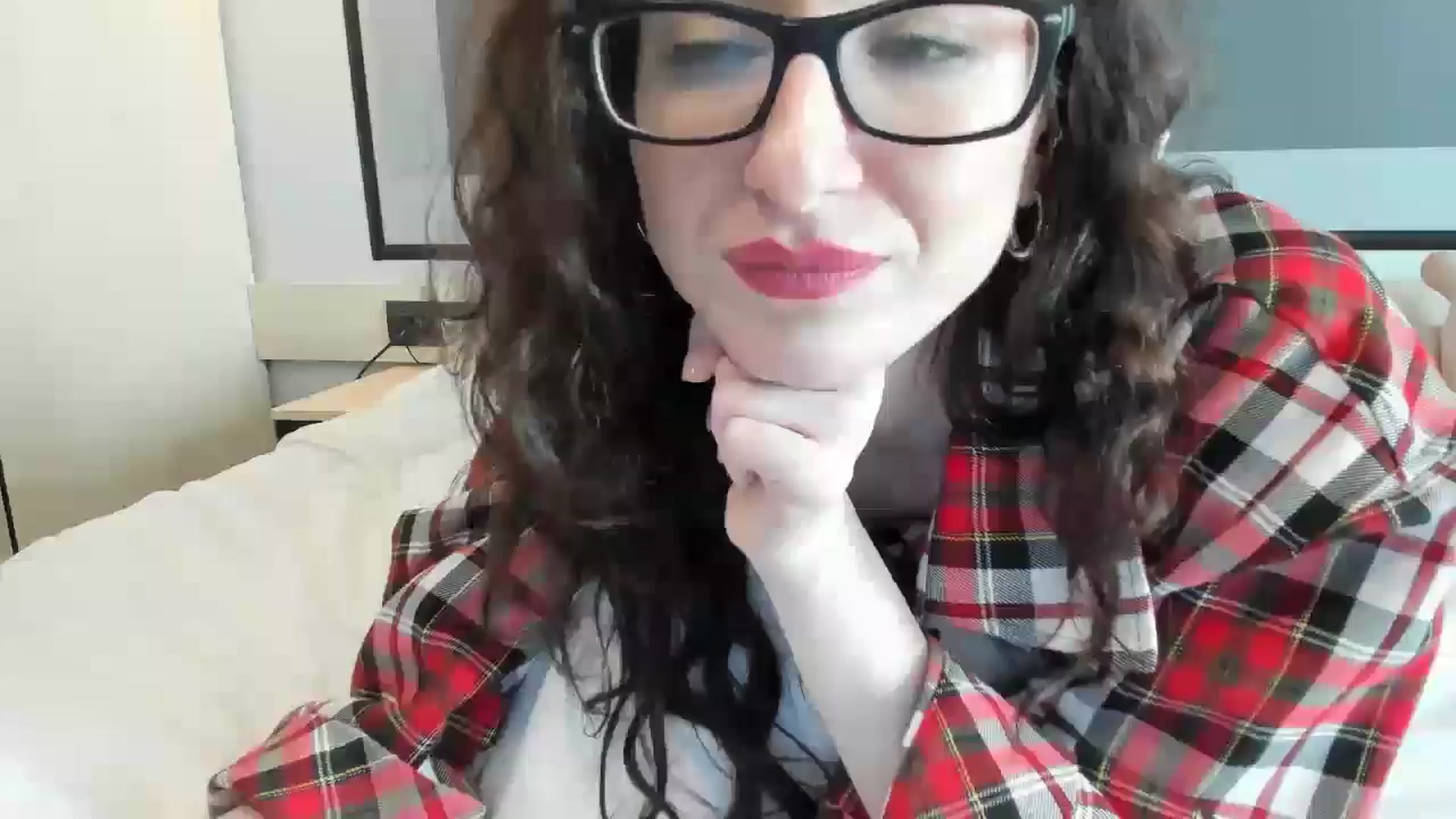 Gallery image thumbnail from Baby_Jewel's myfreecams stream on, 06/18/2025, 14:54 image 10 of 20