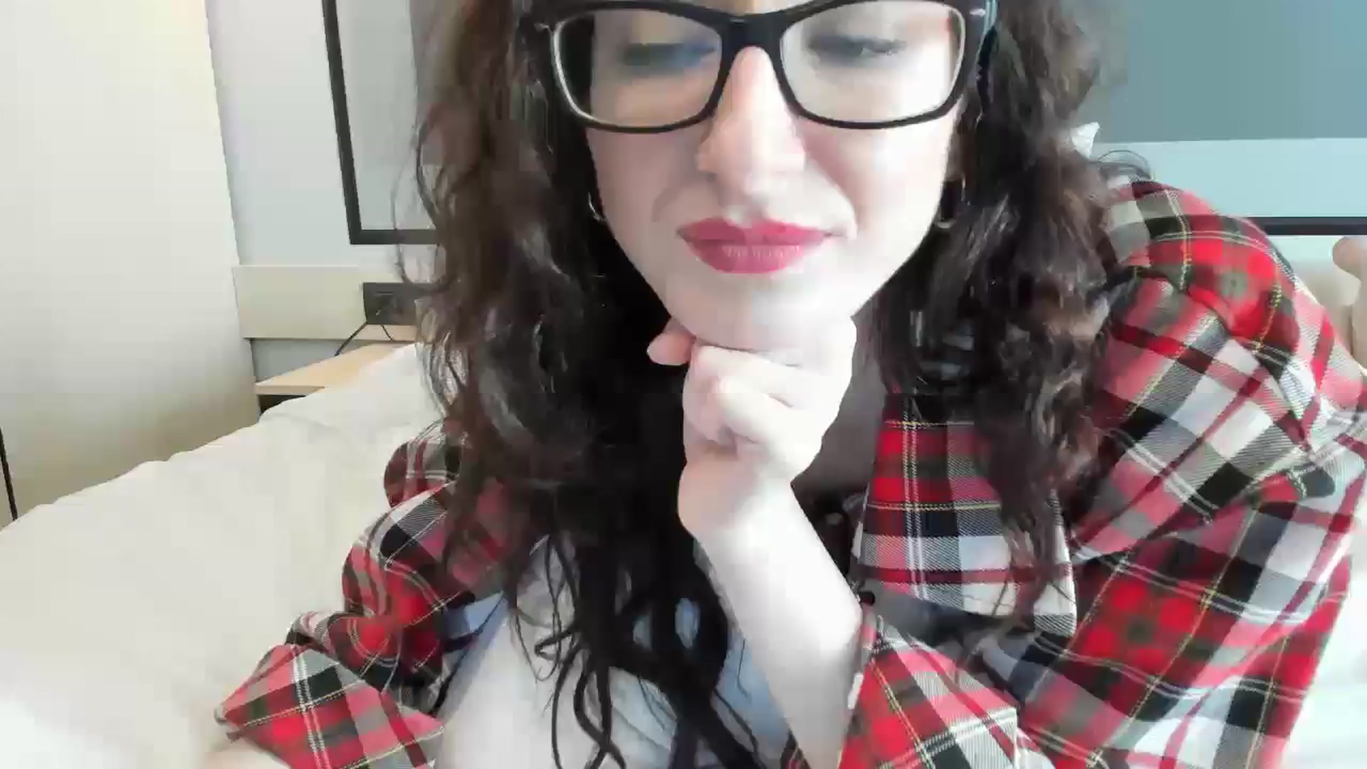 Gallery image thumbnail from Baby_Jewel's myfreecams stream on, 06/18/2025, 14:54 image 9 of 20
