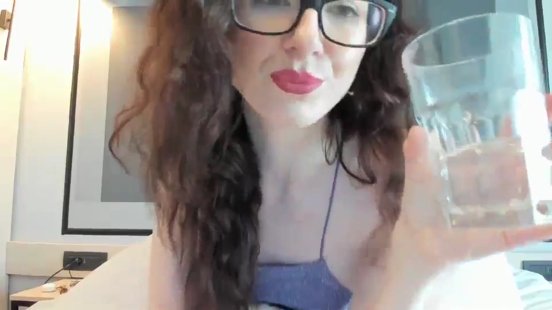 Gallery image thumbnail from Baby_Jewel's myfreecams stream on, 06/22/2025, 11:16 image 17 of 20