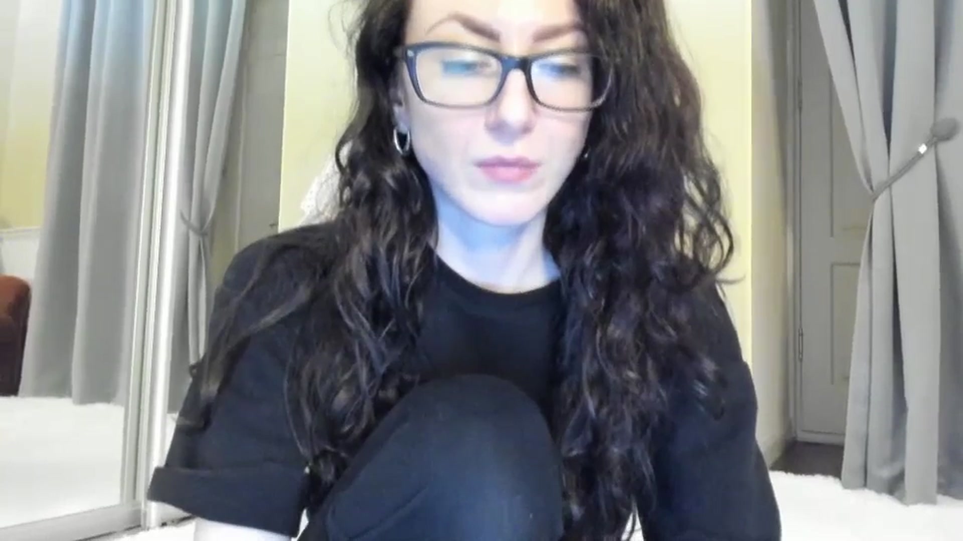Gallery image thumbnail from Baby_Jewel's myfreecams stream on, 06/25/2025, 14:11 image 12 of 20