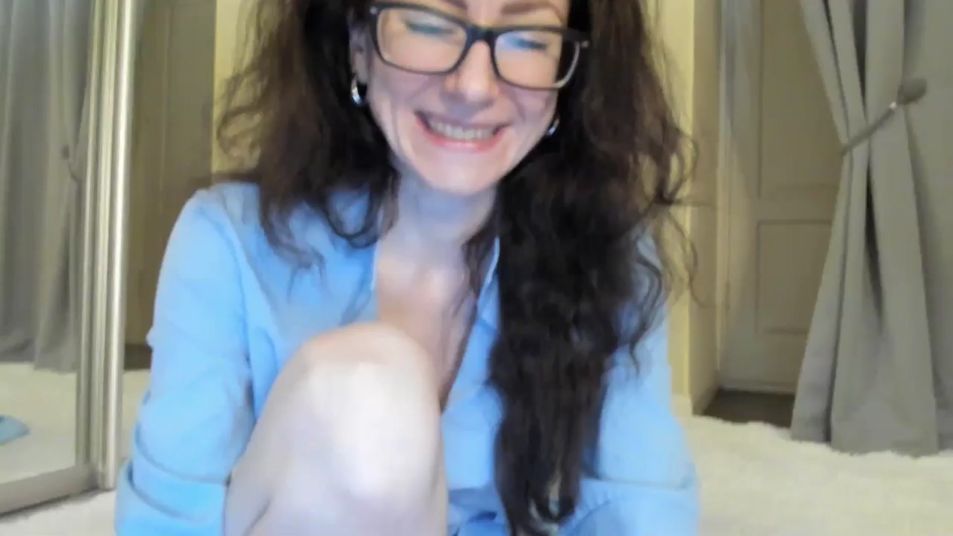 Gallery image thumbnail from Baby_Jewel's myfreecams stream on, 06/26/2025, 11:15 image 13 of 20