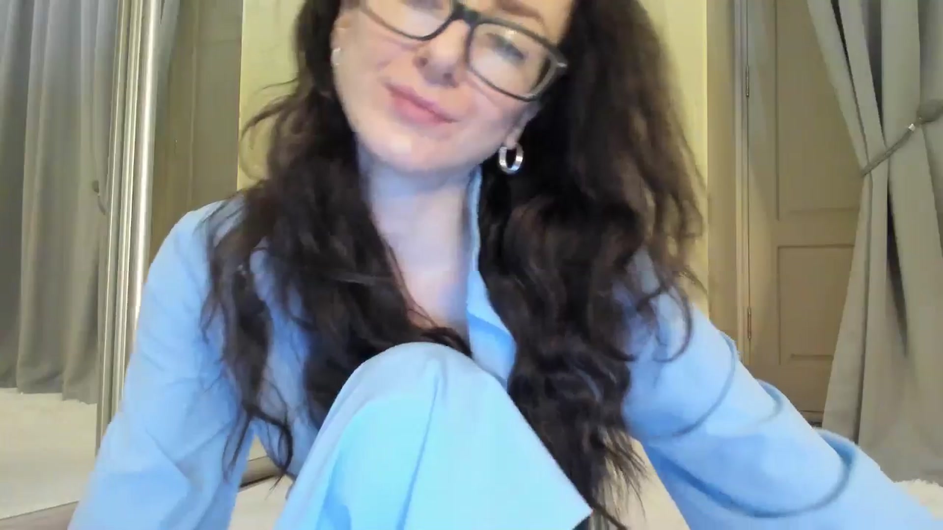 Gallery image thumbnail from Baby_Jewel's myfreecams stream on, 06/26/2025, 13:06 image 14 of 20