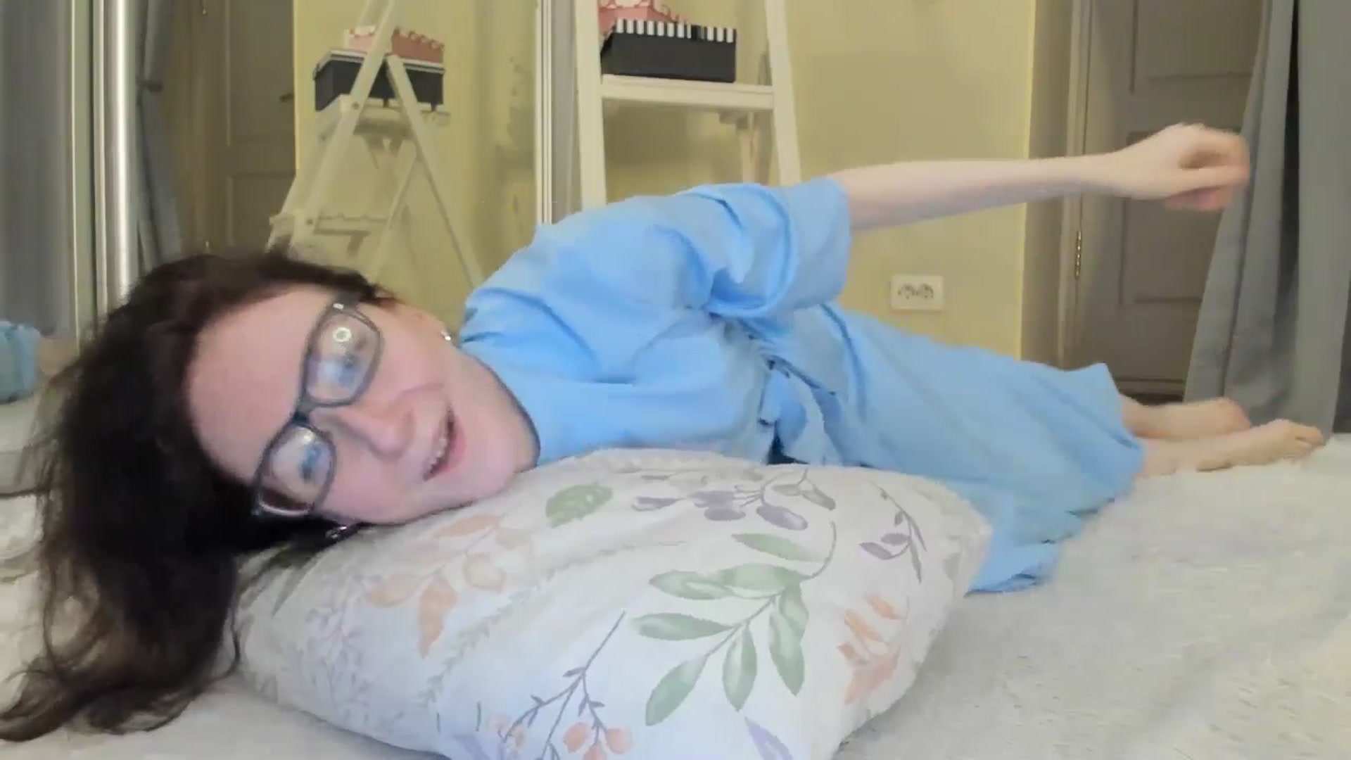 Gallery image thumbnail from Baby_Jewel's myfreecams stream on, 06/26/2025, 16:07 image 13 of 20