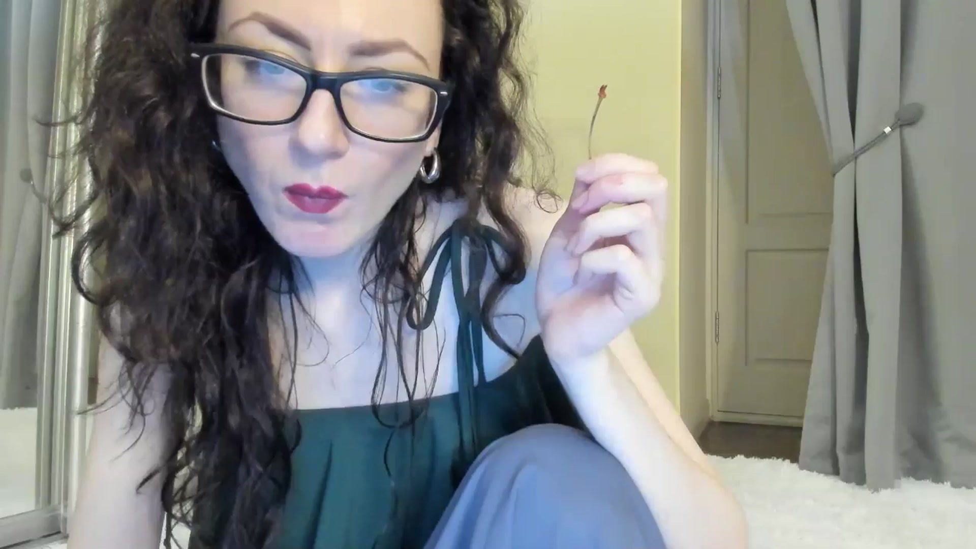 Gallery image thumbnail from Baby_Jewel's myfreecams stream on, 06/27/2025, 14:52 image 10 of 20