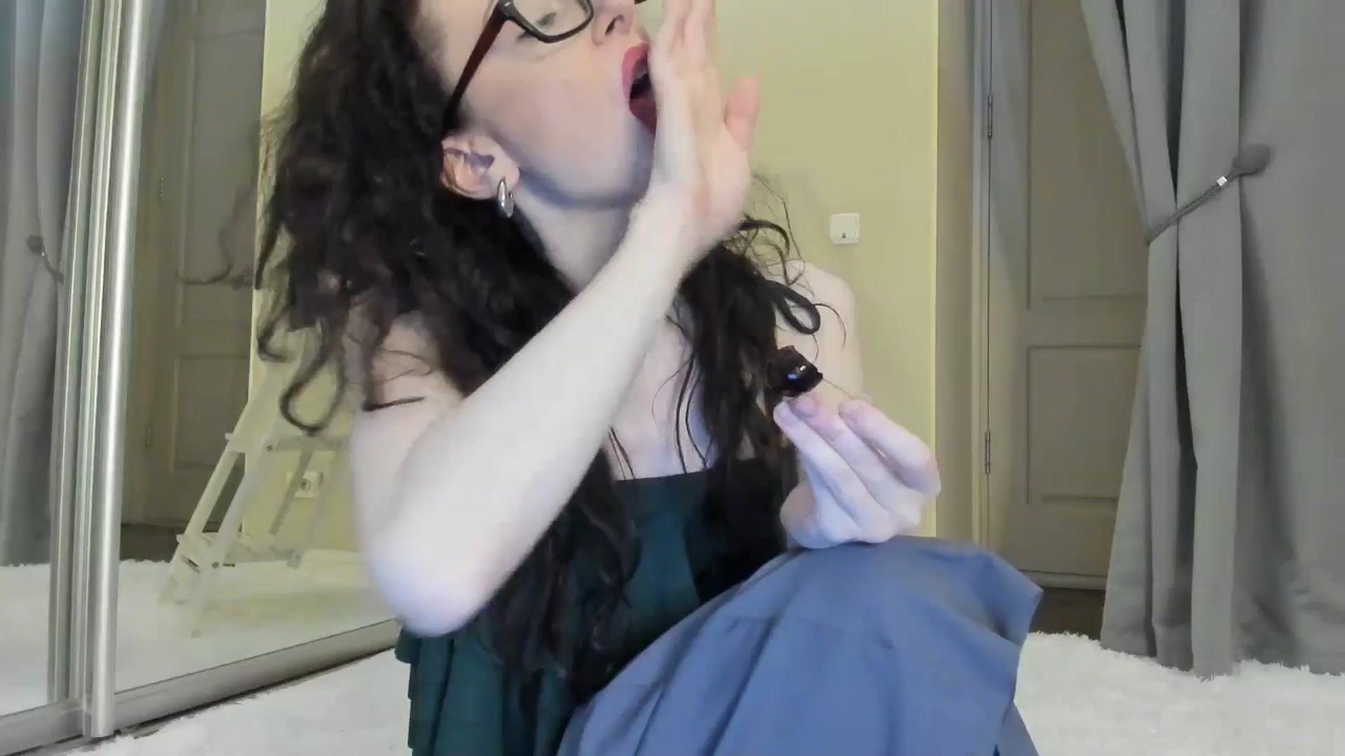 Gallery image thumbnail from Baby_Jewel's myfreecams stream on, 06/27/2025, 14:52 image 16 of 20