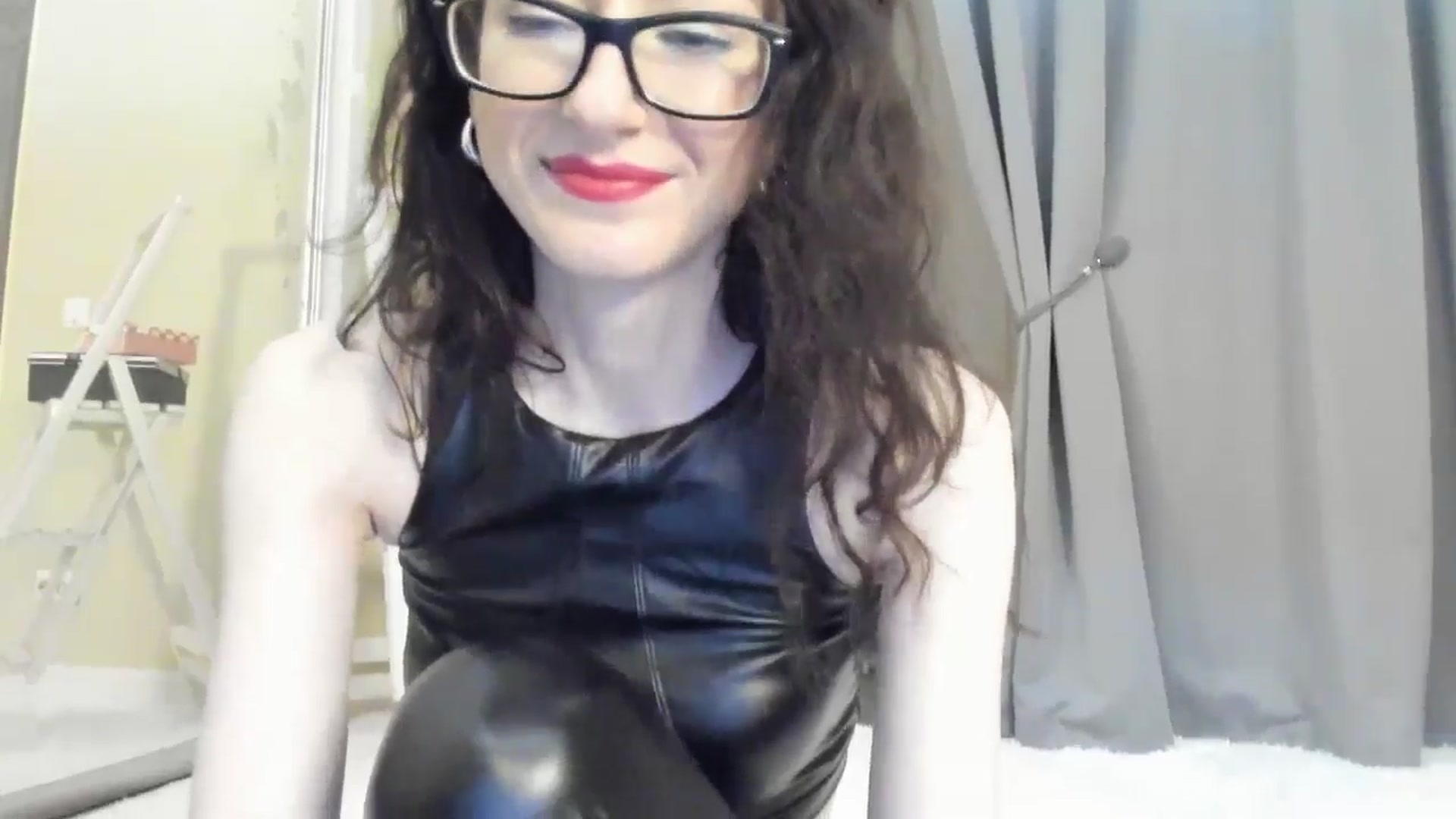Gallery image thumbnail from Baby_Jewel's myfreecams stream on, 06/28/2025, 12:10 image 15 of 20