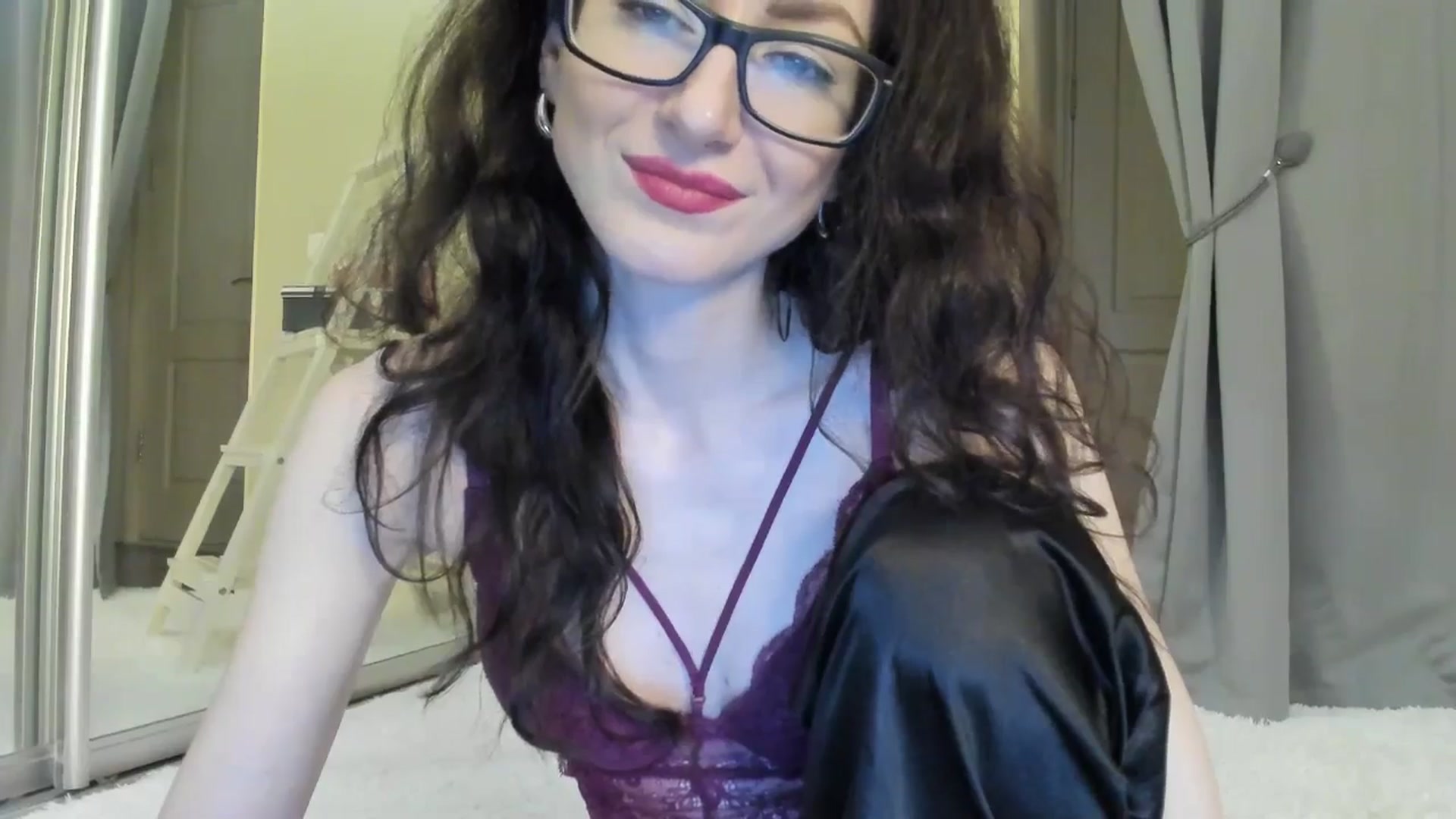 Gallery image thumbnail from Baby_Jewel's myfreecams stream on, 07/10/2025, 13:17 image 19 of 20