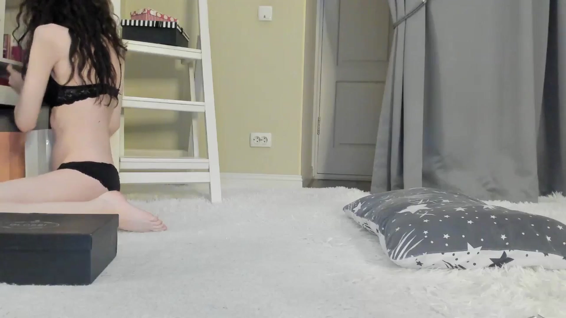 Gallery image thumbnail from Baby_Jewel's myfreecams stream on, 07/15/2025, 15:43 image 16 of 20