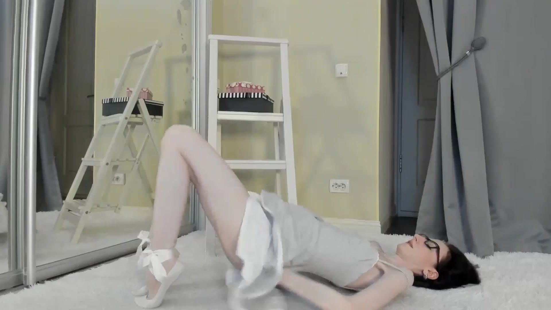 Gallery image thumbnail from Baby_Jewel's myfreecams stream on, 07/16/2025, 11:25 image 7 of 20