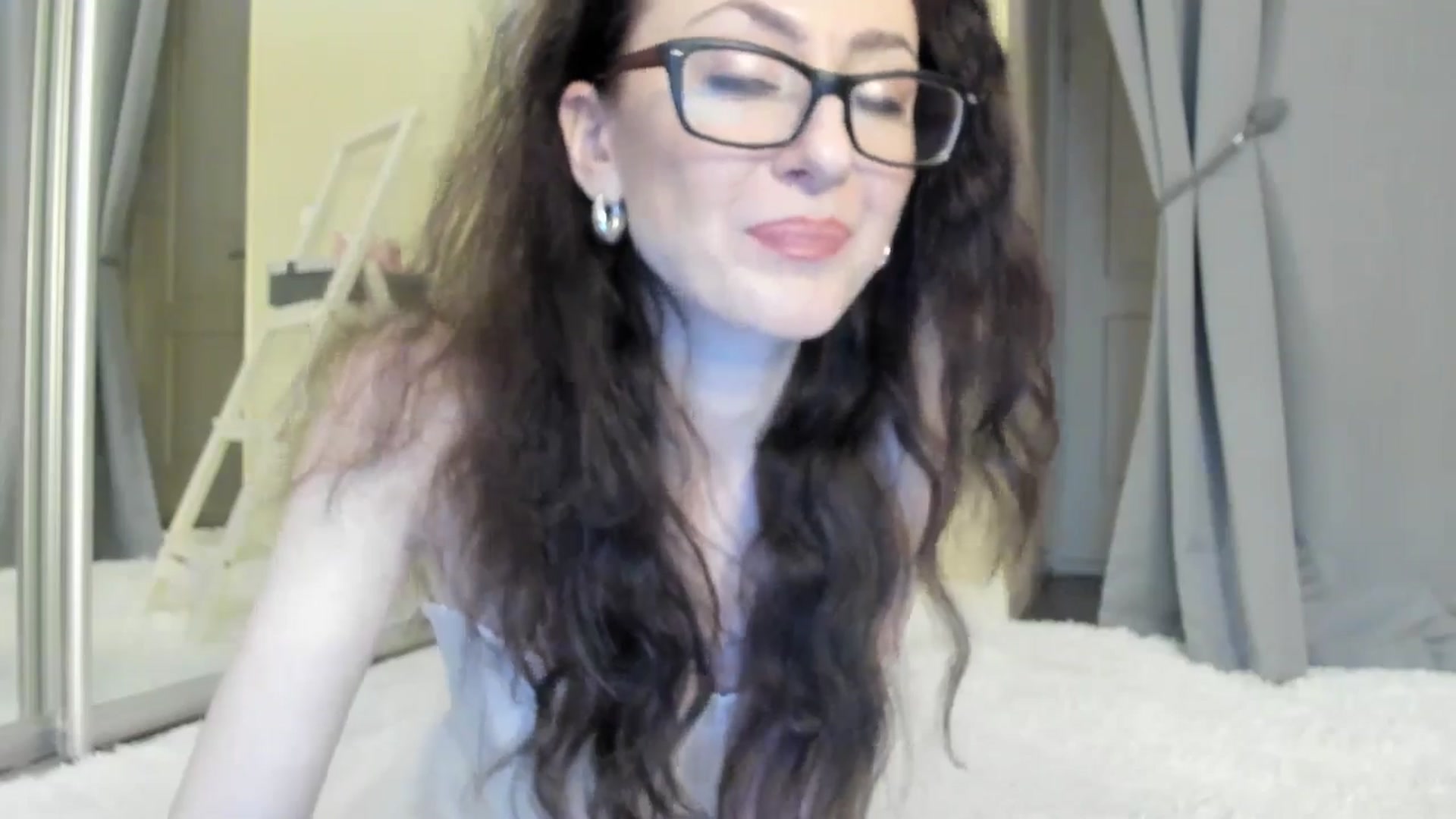 Gallery image thumbnail from Baby_Jewel's myfreecams stream on, 07/16/2025, 11:25 image 6 of 20