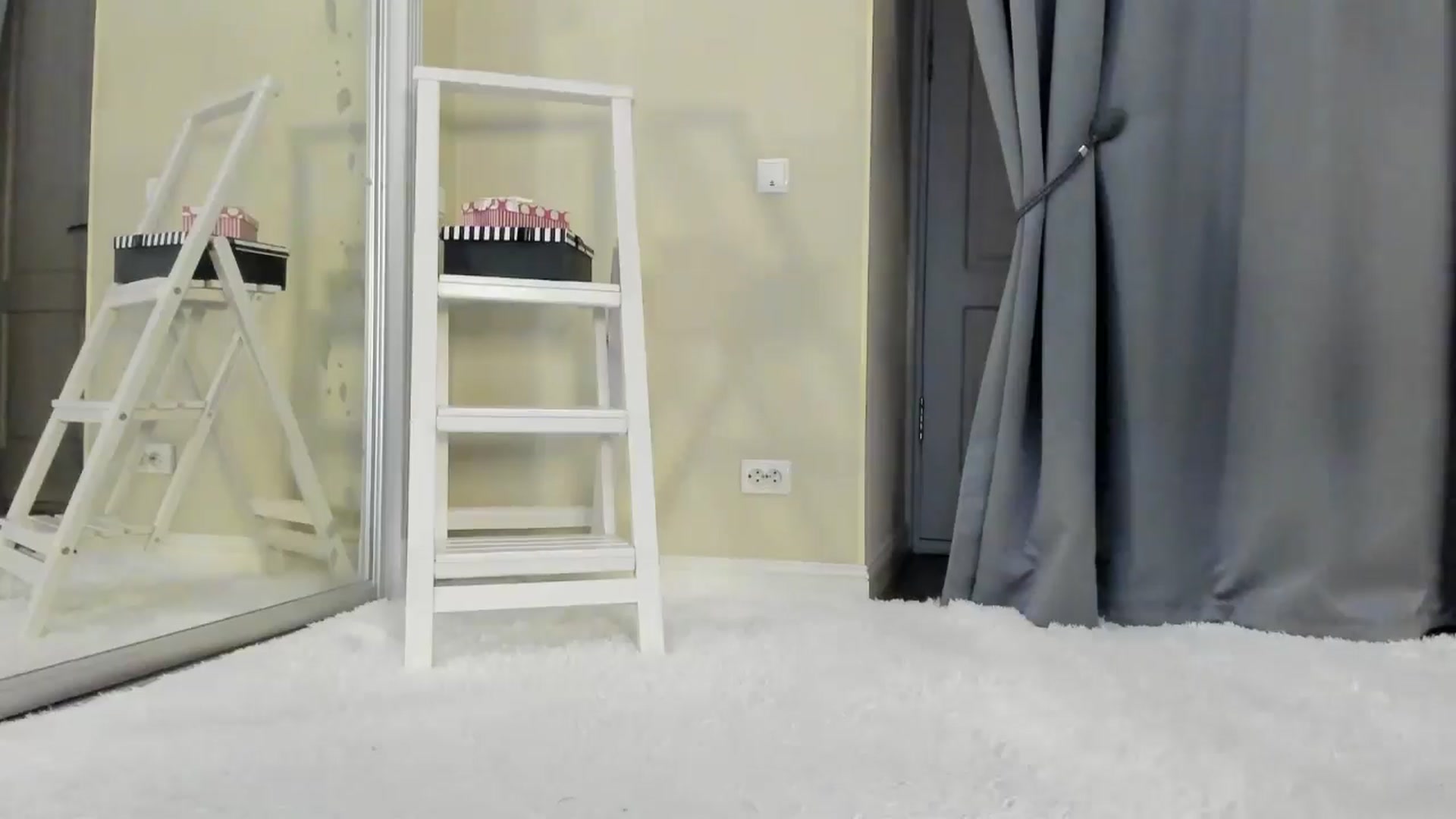 Gallery image thumbnail from Baby_Jewel's myfreecams stream on, 07/16/2025, 13:47 image 9 of 20