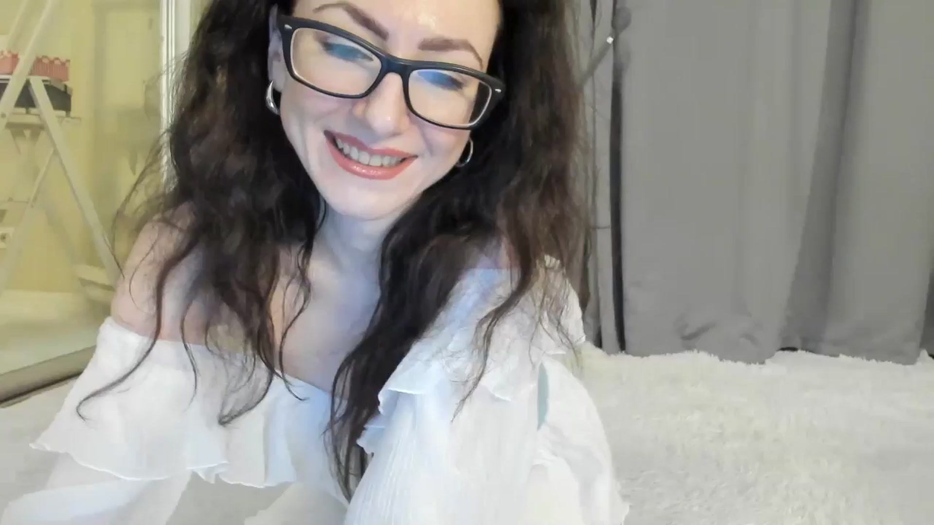 Gallery image thumbnail from Baby_Jewel's myfreecams stream on, 08/03/2025, 12:07 image 6 of 20