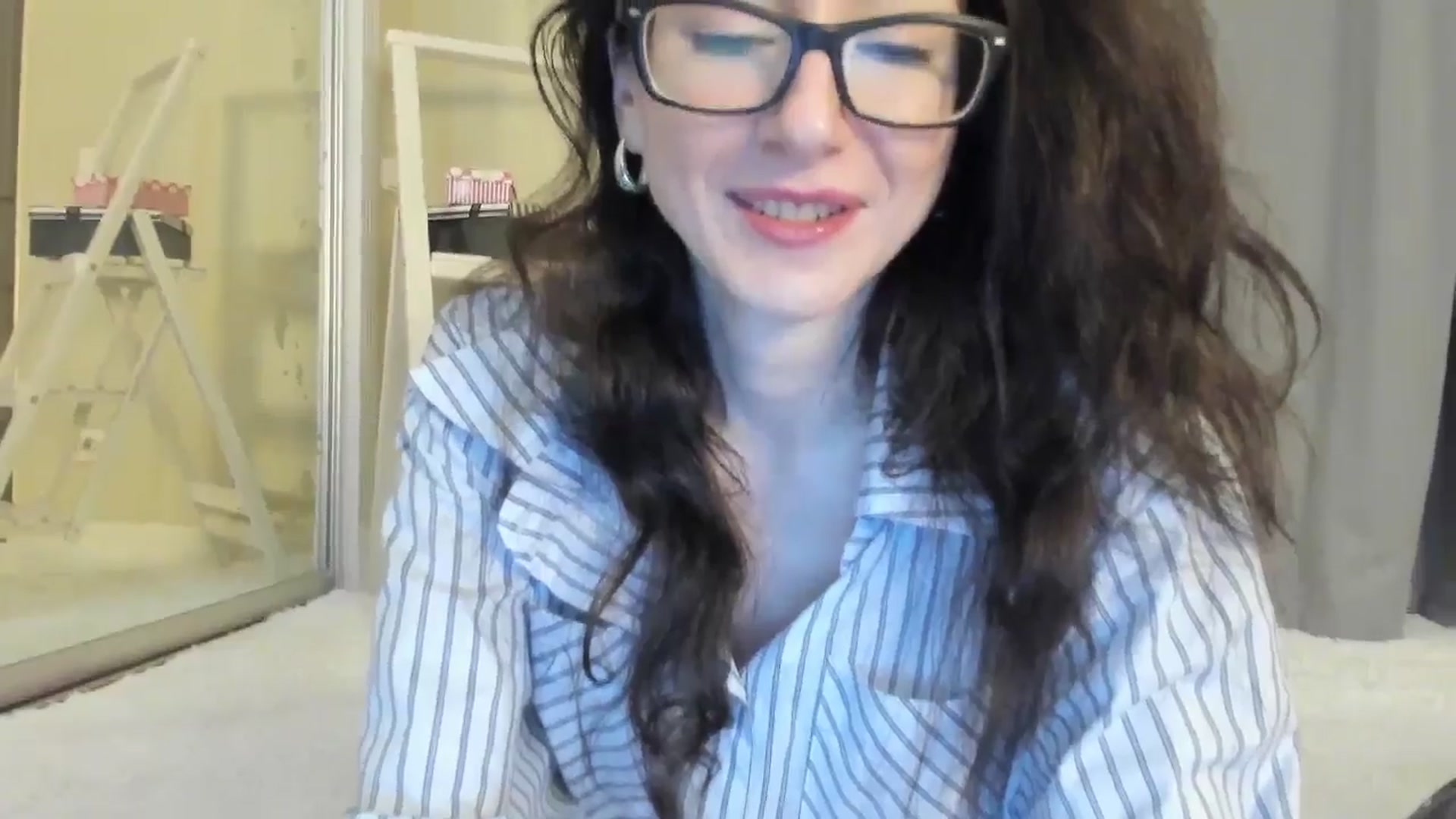 Gallery image thumbnail from Baby_Jewel's myfreecams stream on, 08/07/2025, 10:28 image 15 of 20