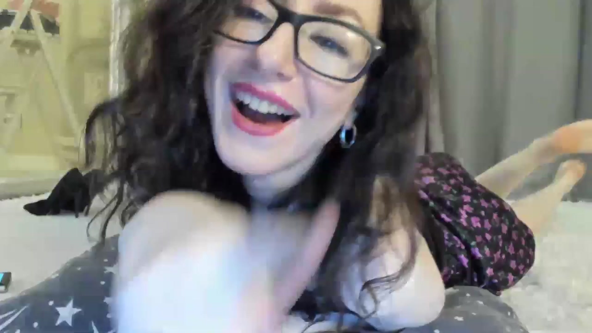 Gallery image thumbnail from Baby_Jewel's myfreecams stream on, 08/09/2025, 13:45 image 12 of 20