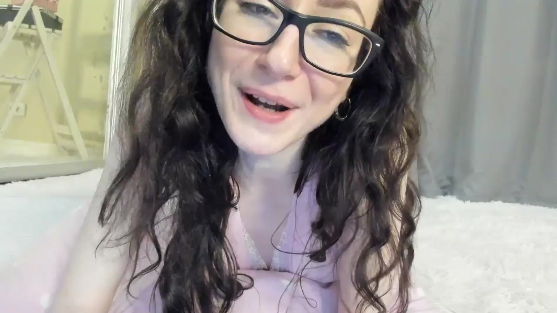 Gallery image thumbnail from Baby_Jewel's myfreecams stream on, 08/16/2025, 15:36 image 9 of 20