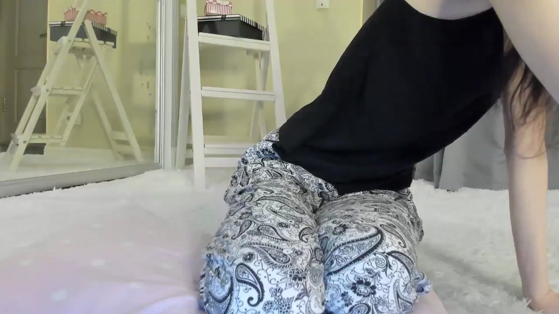 Gallery image thumbnail from Baby_Jewel's myfreecams stream on, 08/19/2025, 16:10 image 2 of 20