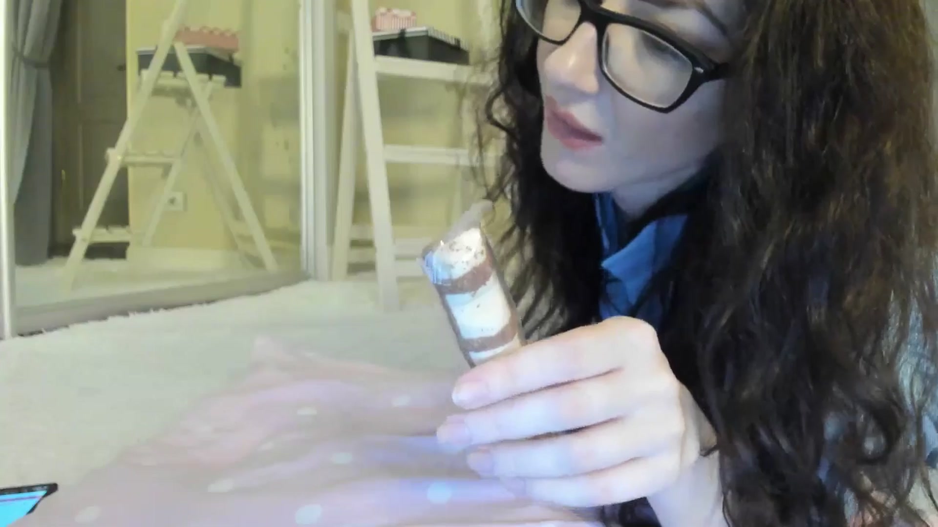 Gallery image thumbnail from Baby_Jewel's myfreecams stream on, 08/21/2025, 13:02 image 9 of 20
