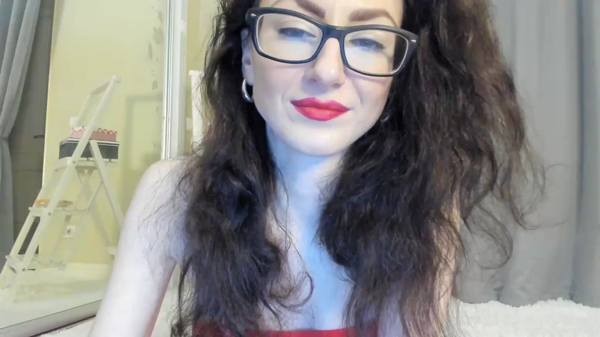 Gallery image thumbnail from Baby_Jewel's myfreecams stream on, 09/05/2025, 11:16 image 8 of 20