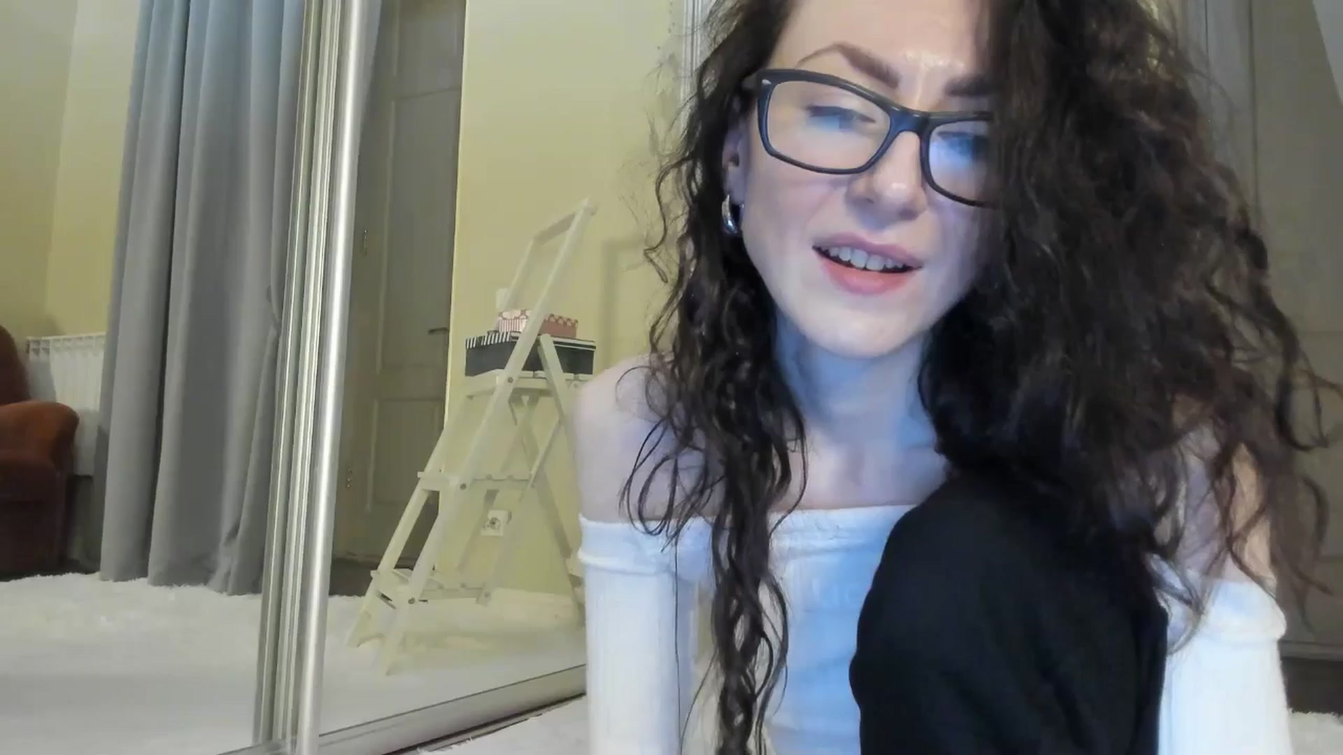 Gallery image thumbnail from Baby_Jewel's myfreecams stream on, 09/09/2025, 13:48 image 18 of 20