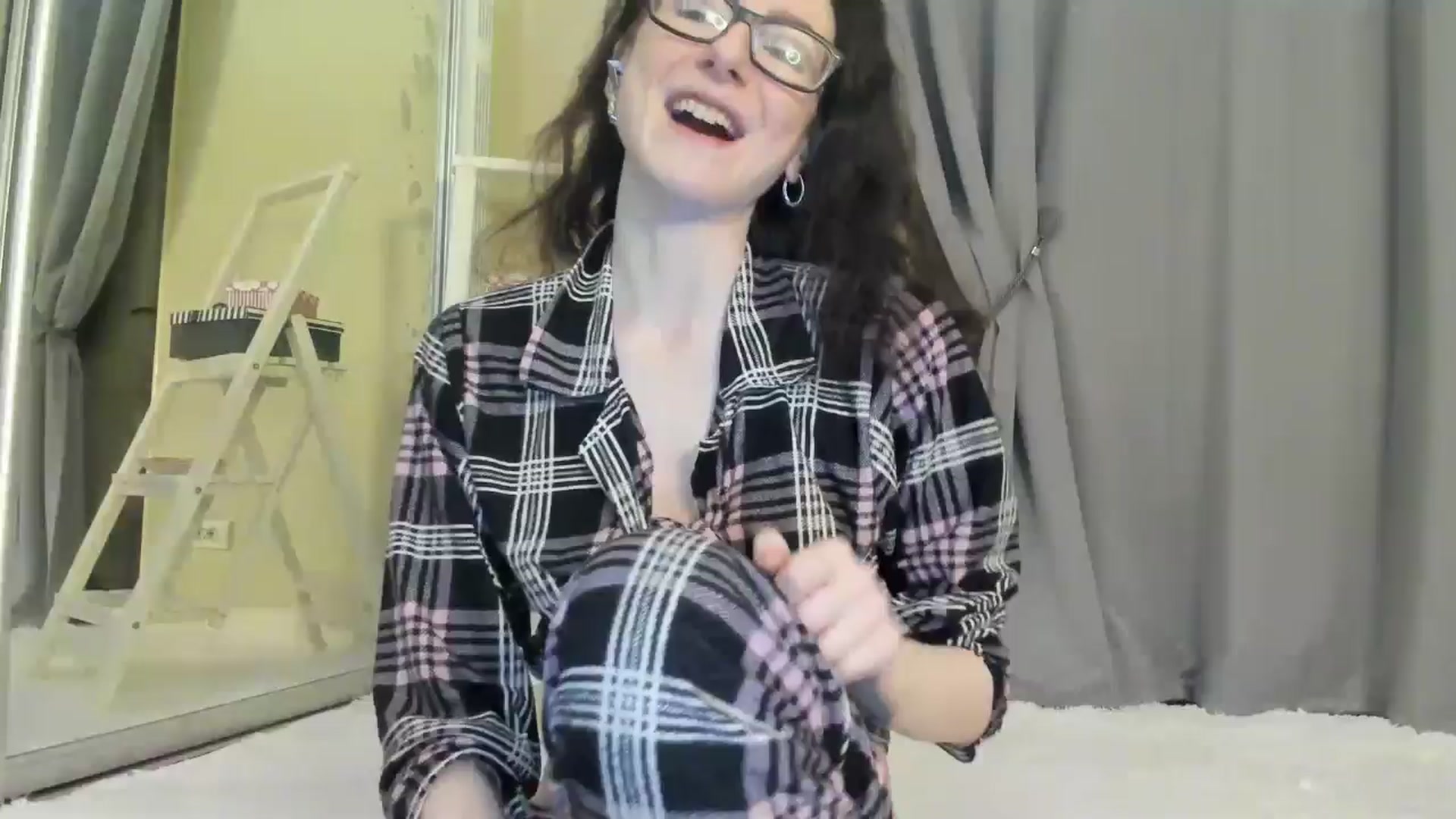 Gallery image thumbnail from Baby_Jewel's myfreecams stream on, 09/13/2025, 11:37 image 13 of 20