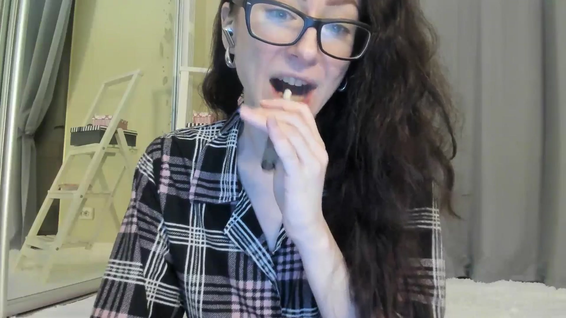 Gallery image thumbnail from Baby_Jewel's myfreecams stream on, 09/13/2025, 11:37 image 10 of 20