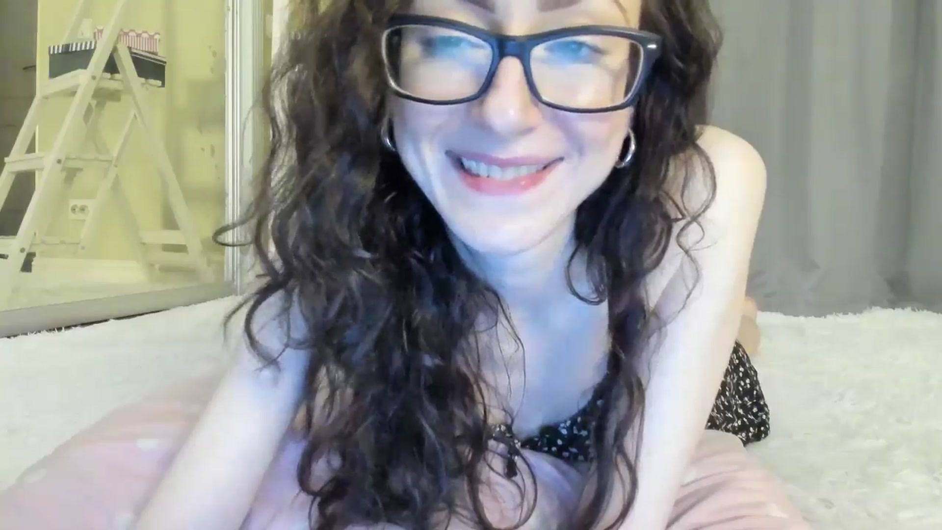 Gallery image thumbnail from Baby_Jewel's myfreecams stream on, 09/16/2025, 14:45 image 14 of 20