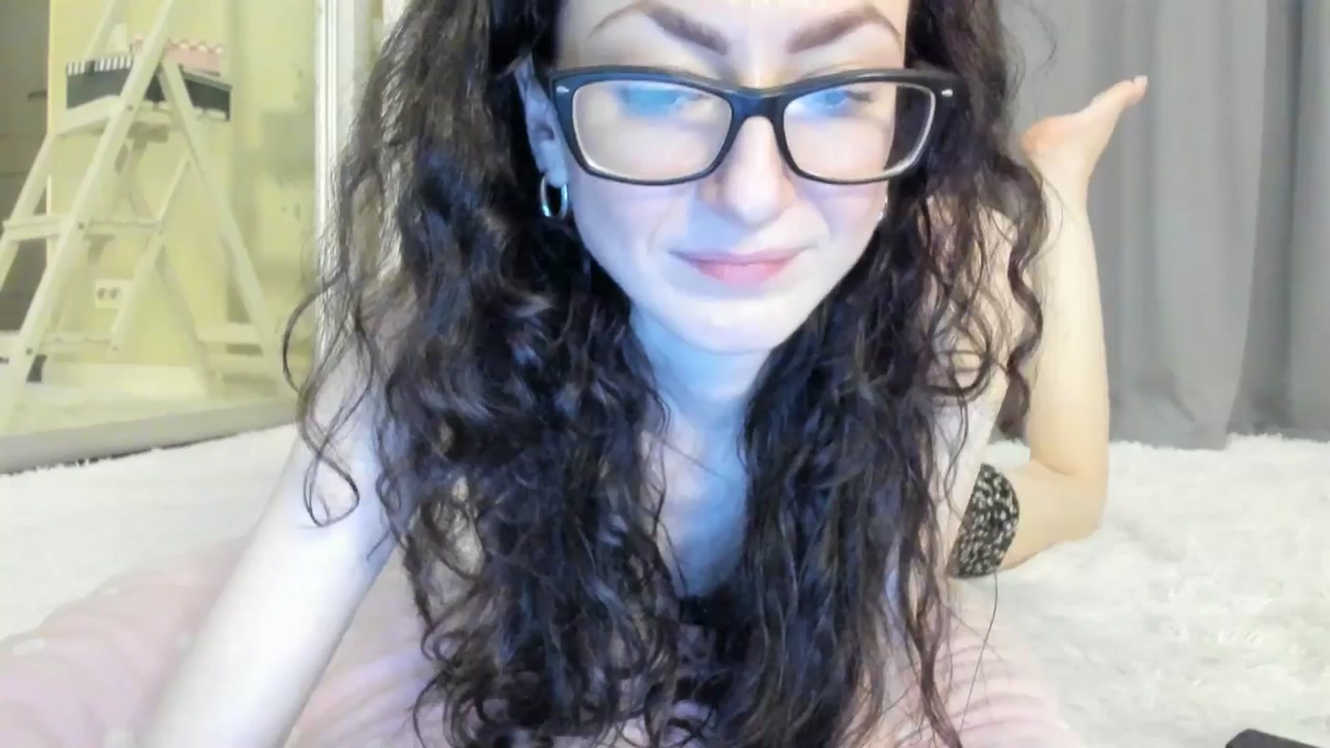 Gallery image thumbnail from Baby_Jewel's myfreecams stream on, 09/16/2025, 16:14 image 18 of 20