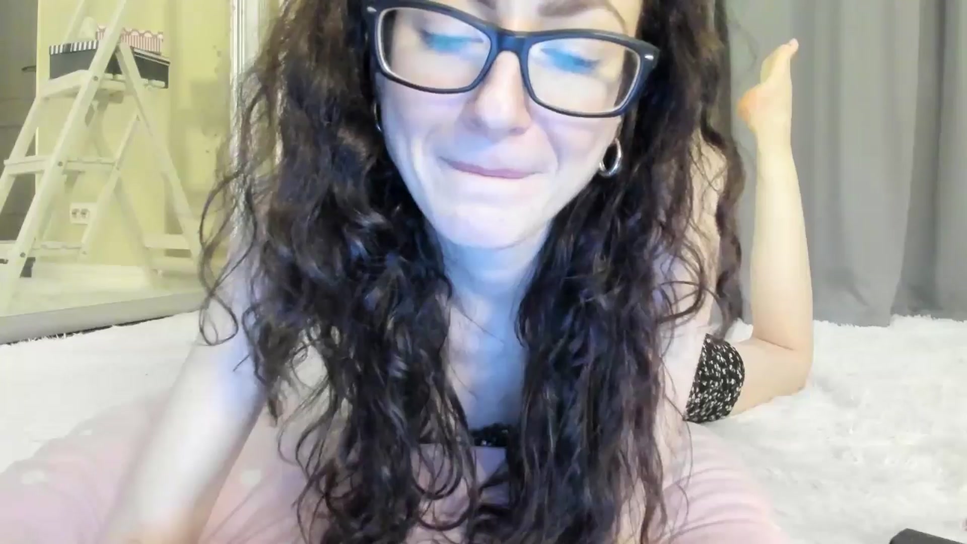 Gallery image thumbnail from Baby_Jewel's myfreecams stream on, 09/16/2025, 16:14 image 19 of 20