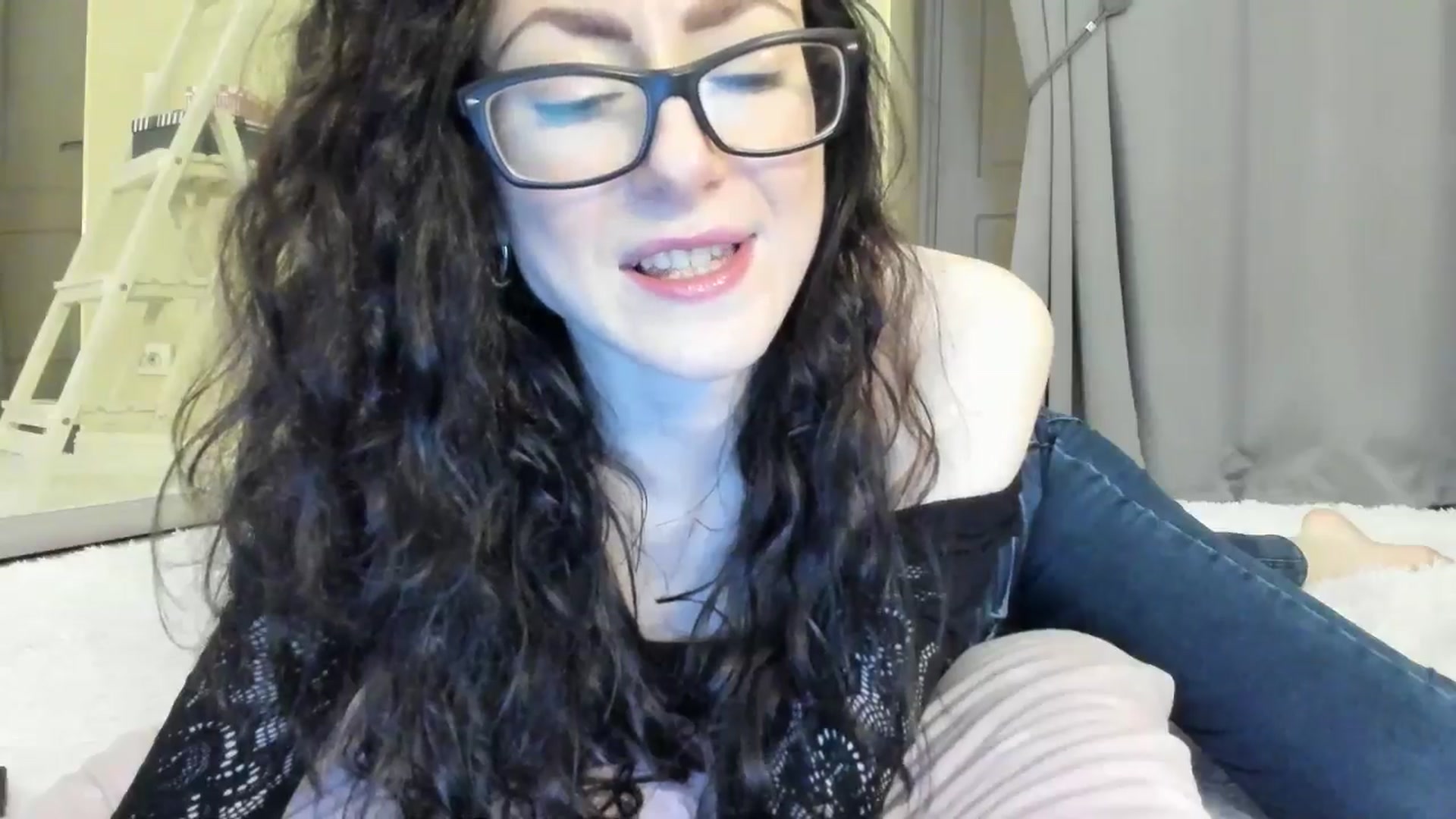 Gallery image thumbnail from Baby_Jewel's myfreecams stream on, 09/28/2025, 12:57 image 14 of 20