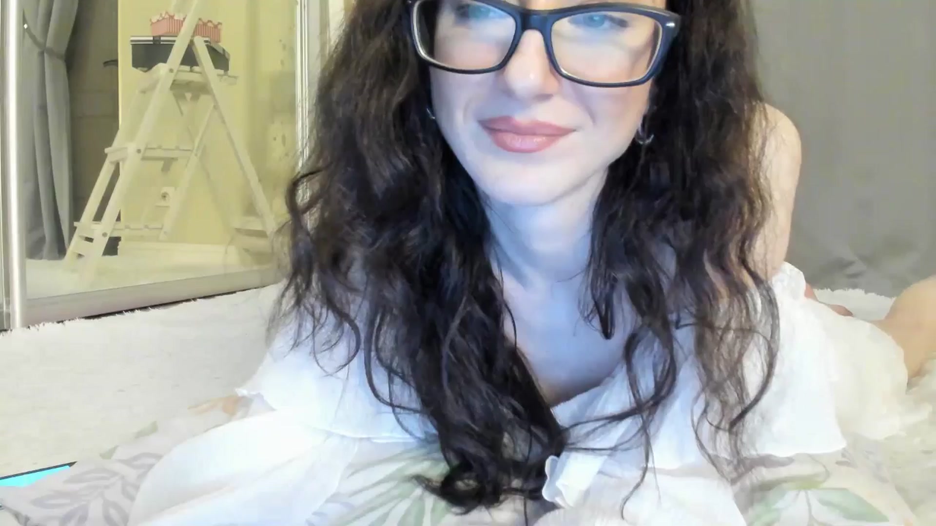 Gallery image thumbnail from Baby_Jewel's myfreecams stream on, 10/02/2025, 12:14 image 14 of 20