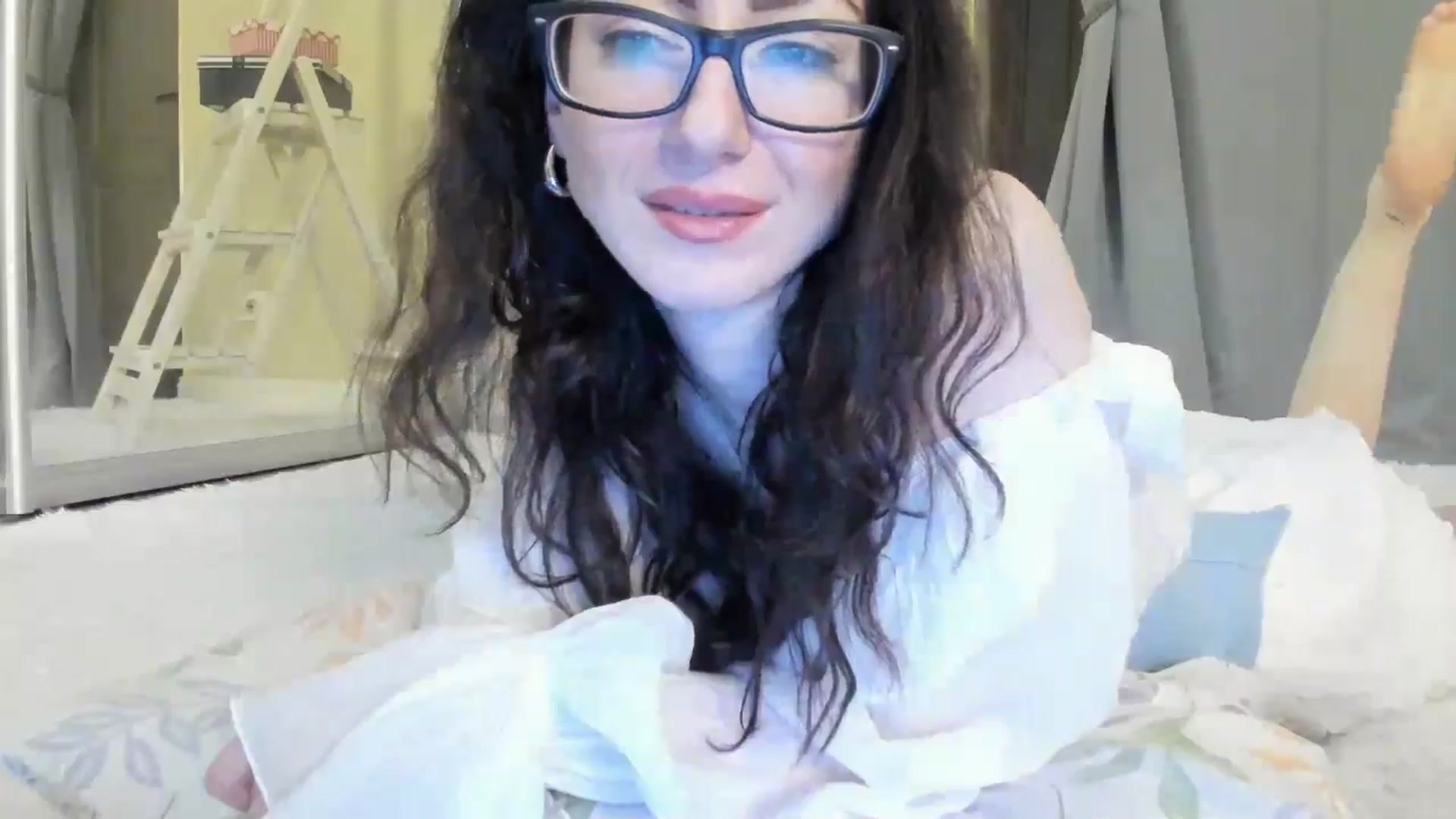 Gallery image thumbnail from Baby_Jewel's myfreecams stream on, 10/02/2025, 15:14 image 9 of 20