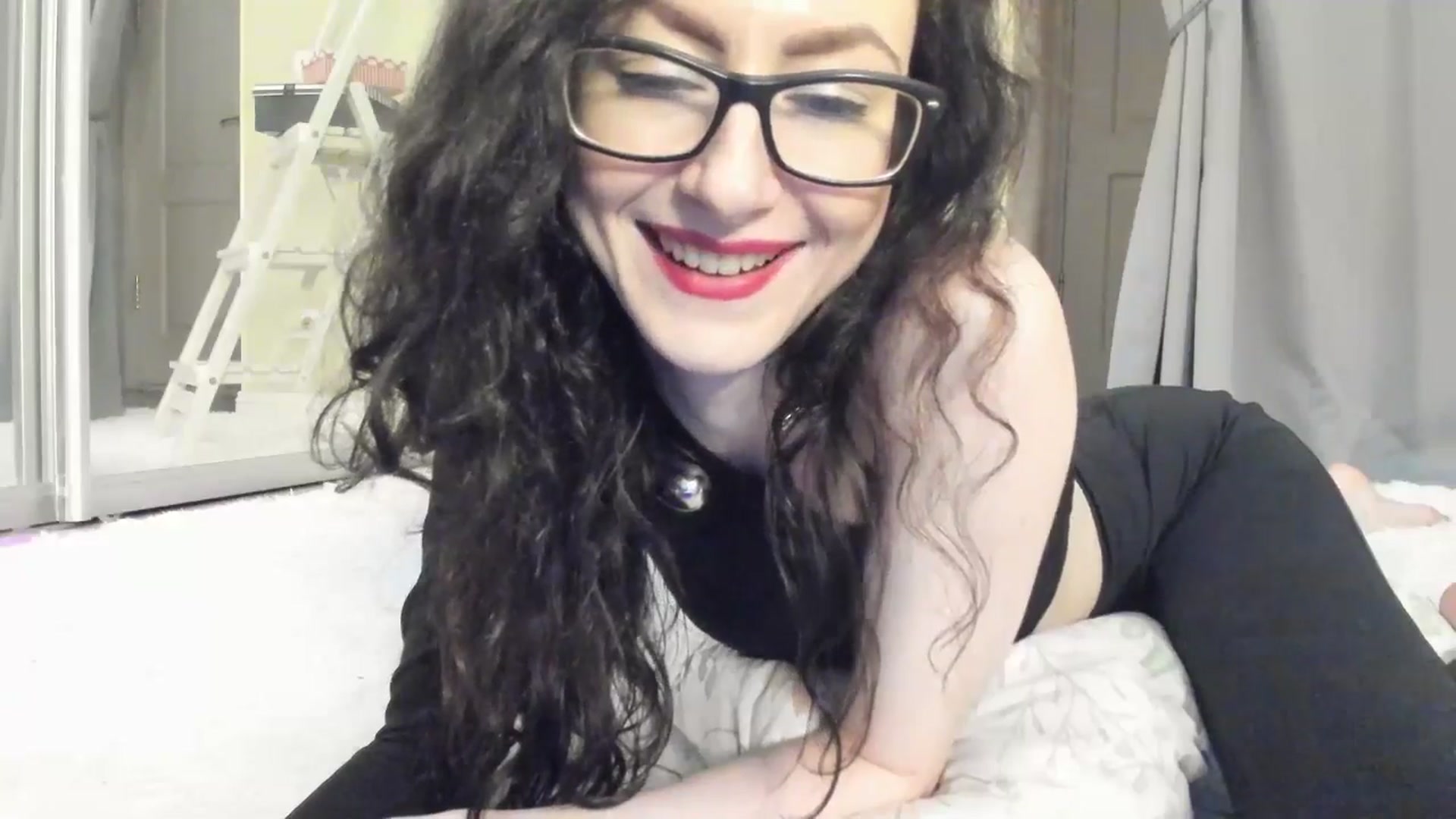 Gallery image thumbnail from Baby_Jewel's myfreecams stream on, 10/03/2025, 16:07 image 5 of 20