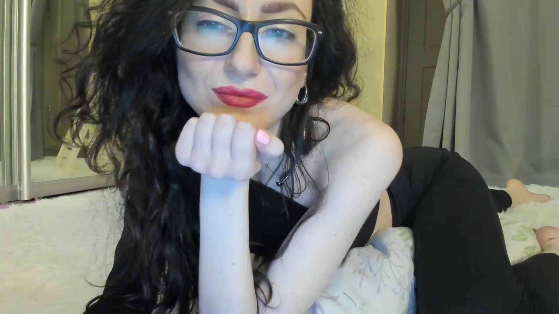 Gallery image thumbnail from Baby_Jewel's myfreecams stream on, 10/03/2025, 16:07 image 11 of 20