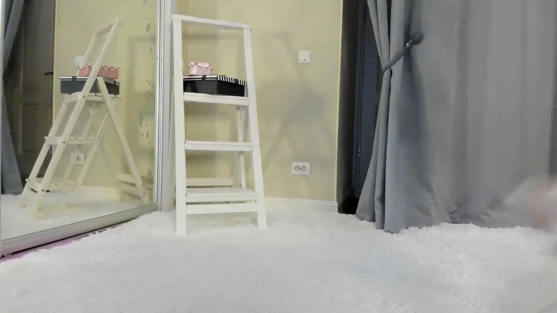 Gallery image thumbnail from Baby_Jewel's myfreecams stream on, 10/04/2025, 10:37 image 10 of 20