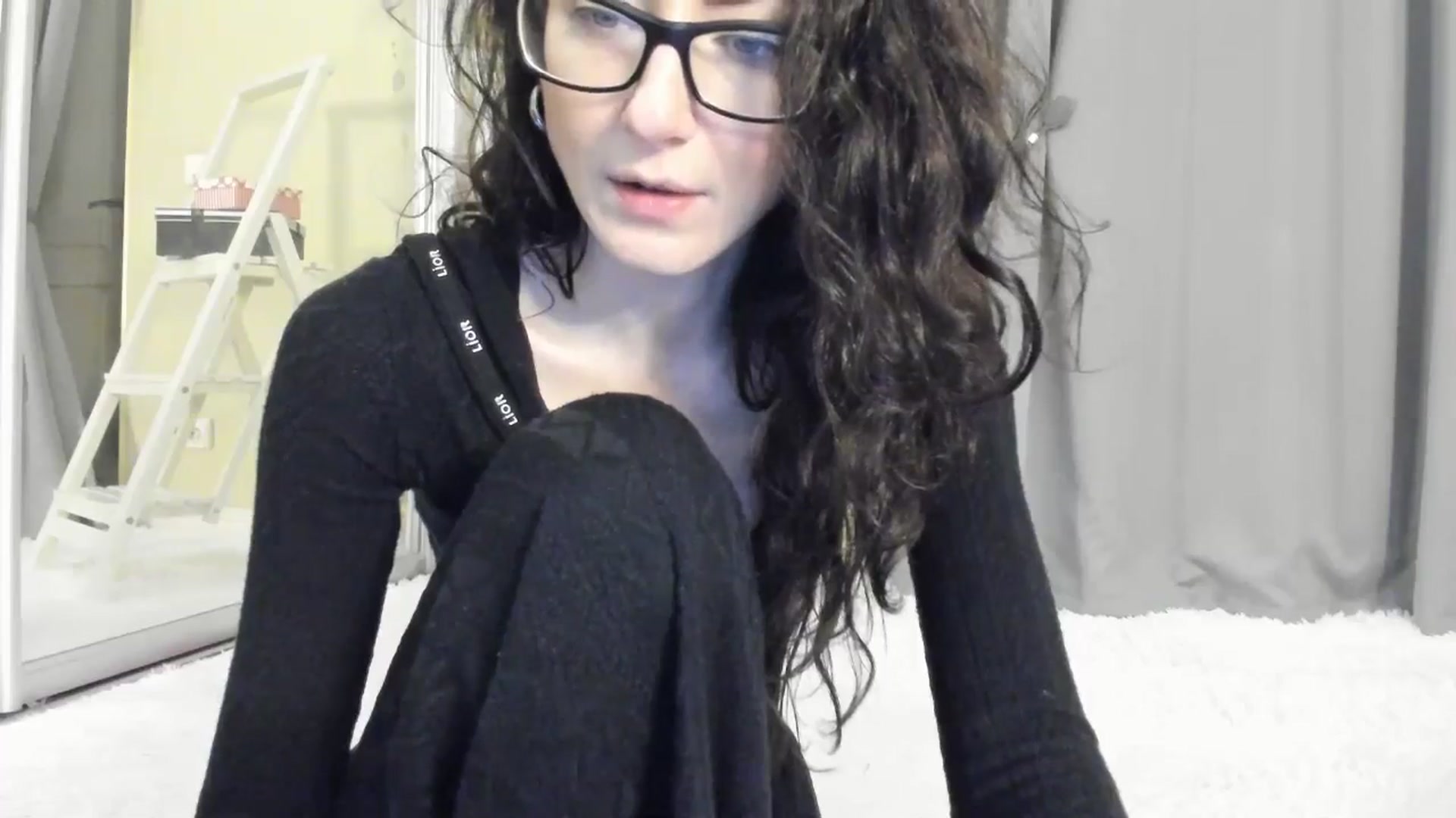 Gallery image thumbnail from Baby_Jewel's myfreecams stream on, 10/12/2025, 11:44 image 4 of 20