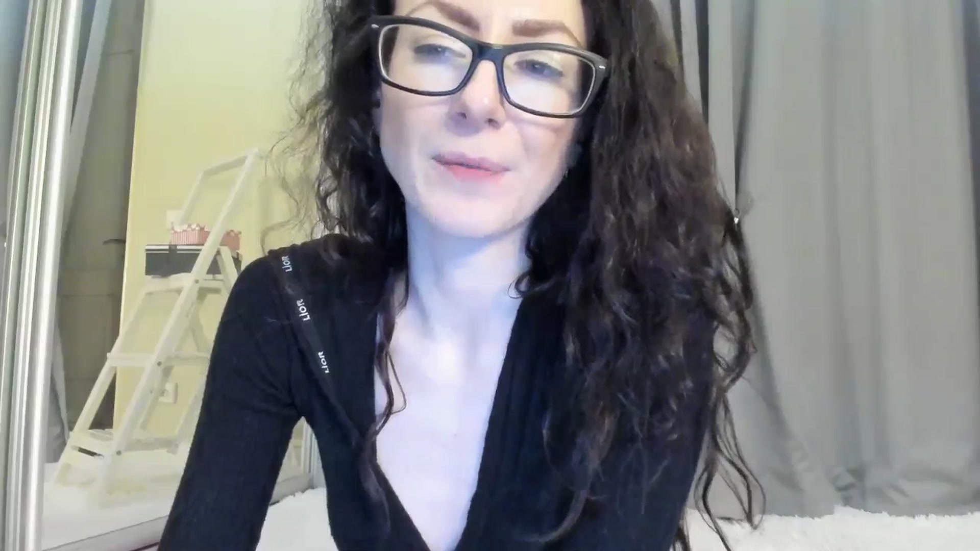 Gallery image thumbnail from Baby_Jewel's myfreecams stream on, 10/12/2025, 14:45 image 4 of 20