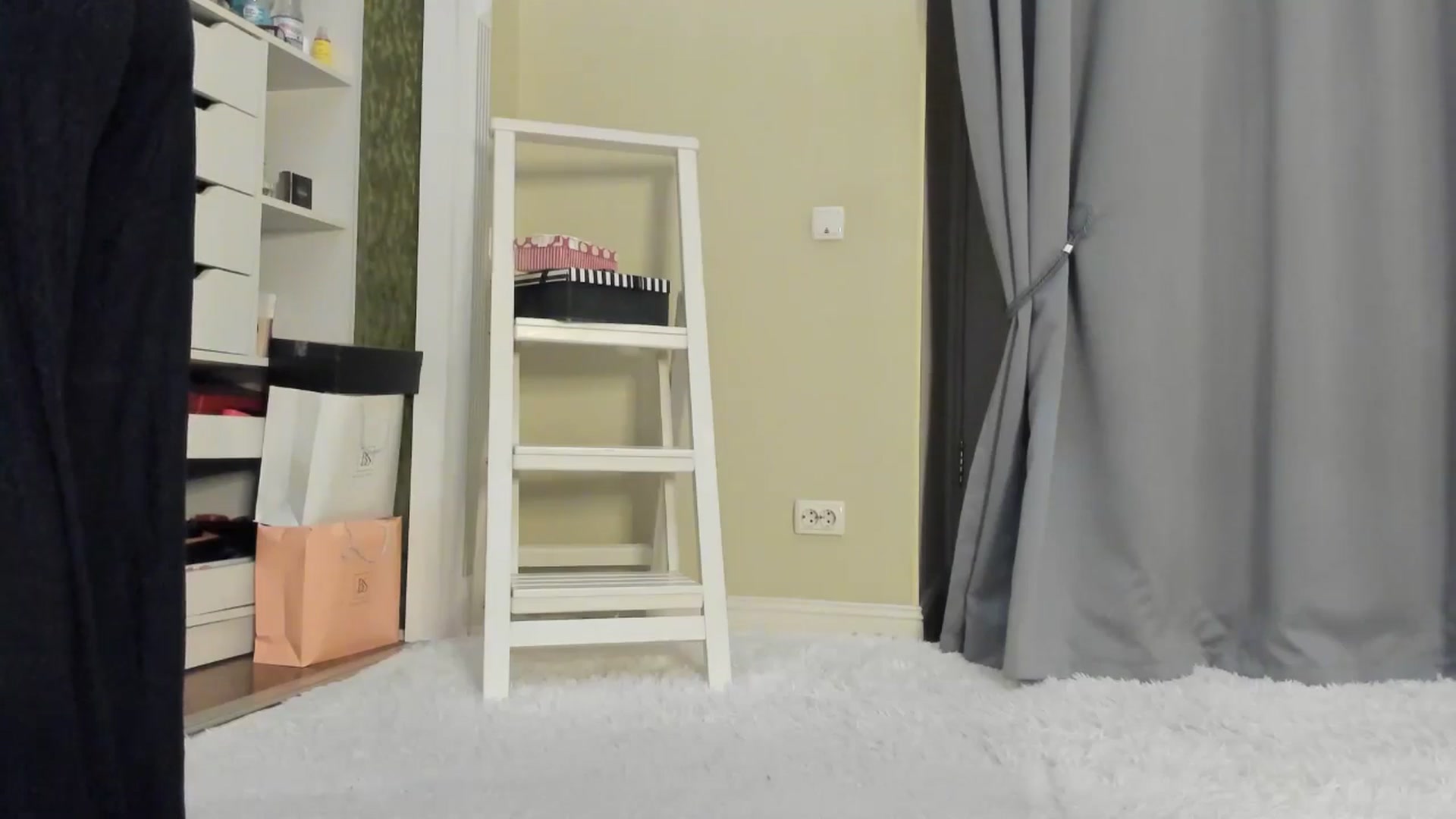 Gallery image thumbnail from Baby_Jewel's myfreecams stream on, 10/12/2025, 16:05 image 13 of 20