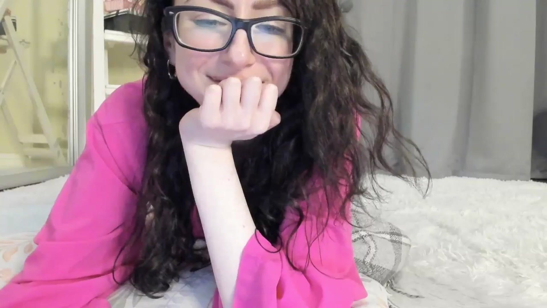 Gallery image thumbnail from Baby_Jewel's myfreecams stream on, 10/14/2025, 15:43 image 16 of 20