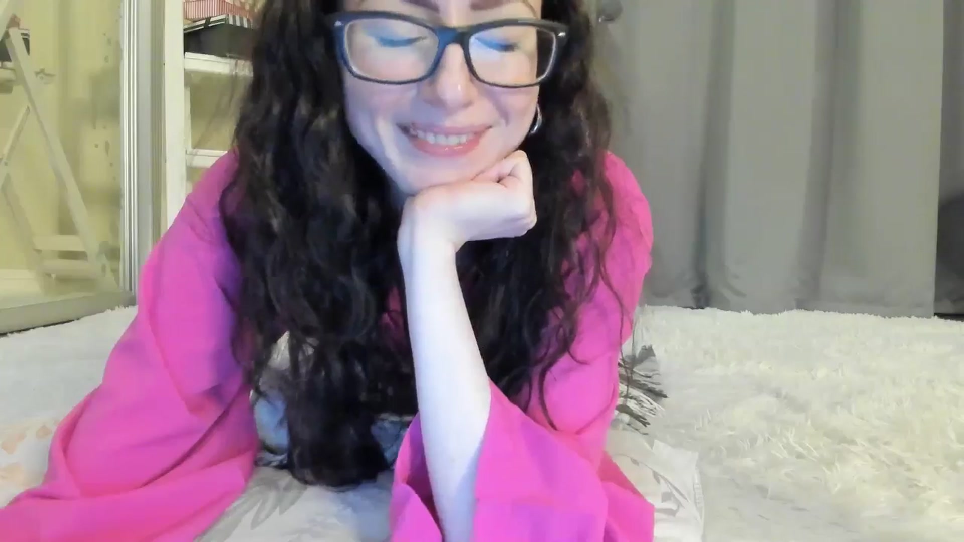 Gallery image thumbnail from Baby_Jewel's myfreecams stream on, 10/14/2025, 15:43 image 13 of 20