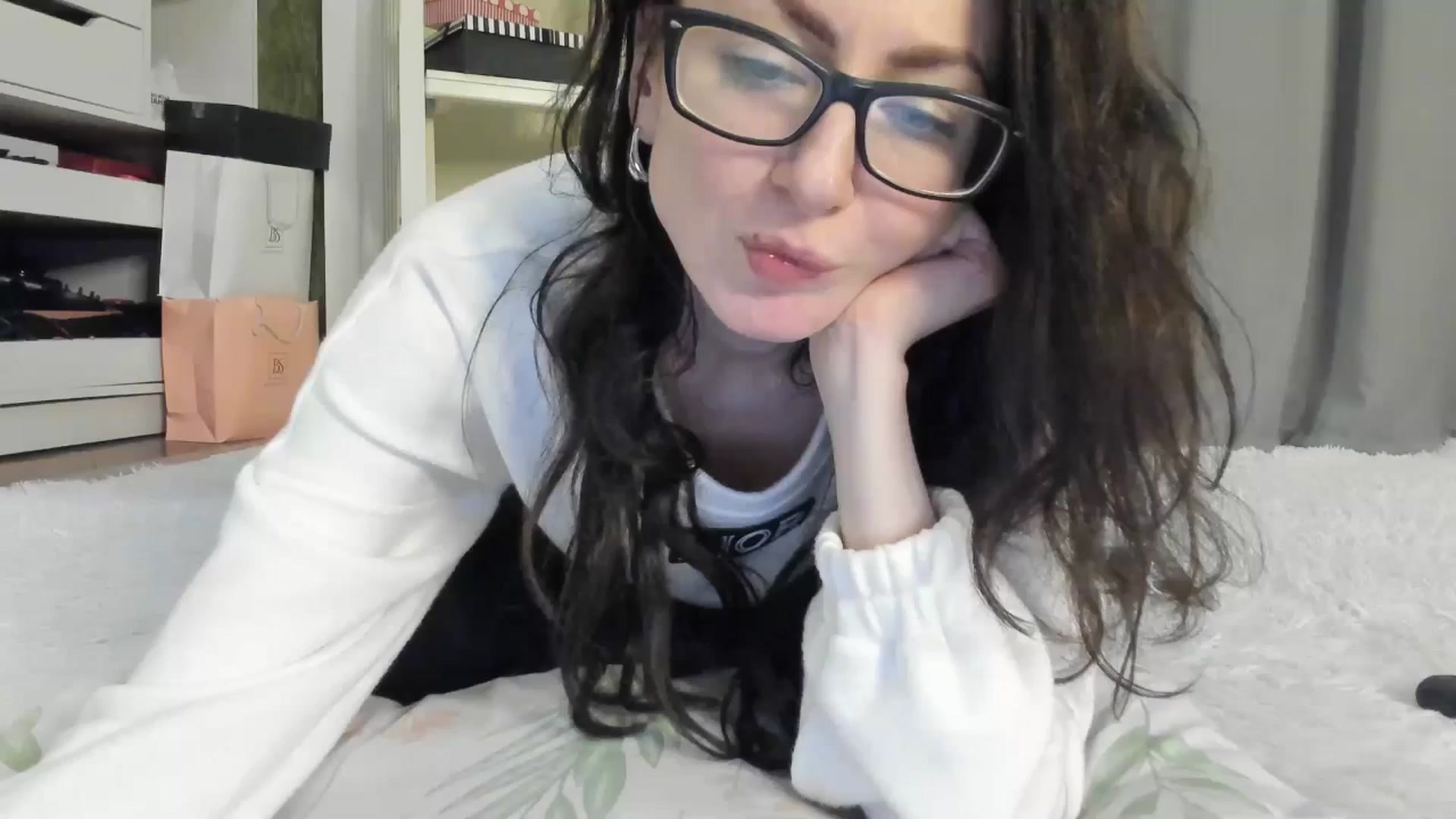 Gallery image thumbnail from Baby_Jewel's myfreecams stream on, 10/15/2025, 16:01 image 14 of 20