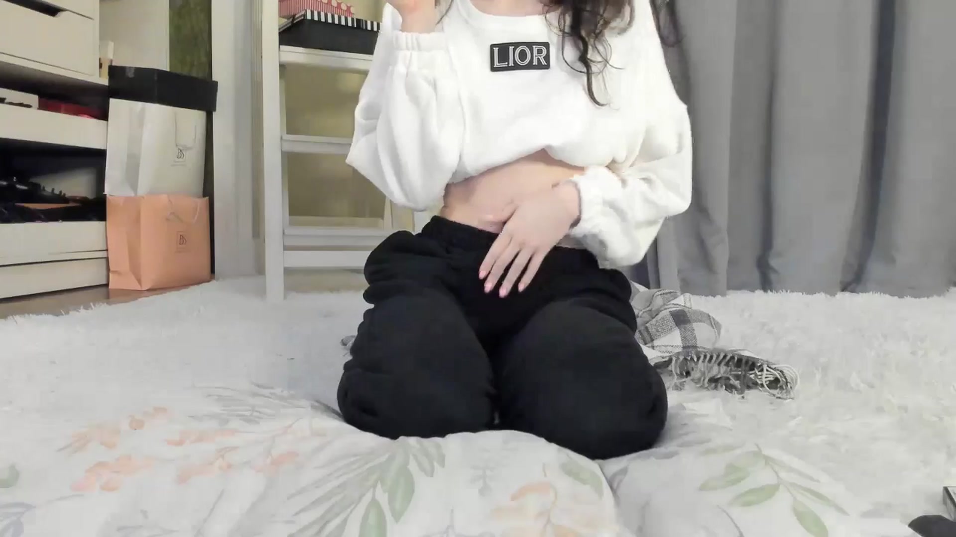 Gallery image thumbnail from Baby_Jewel's myfreecams stream on, 10/15/2025, 16:01 image 5 of 20
