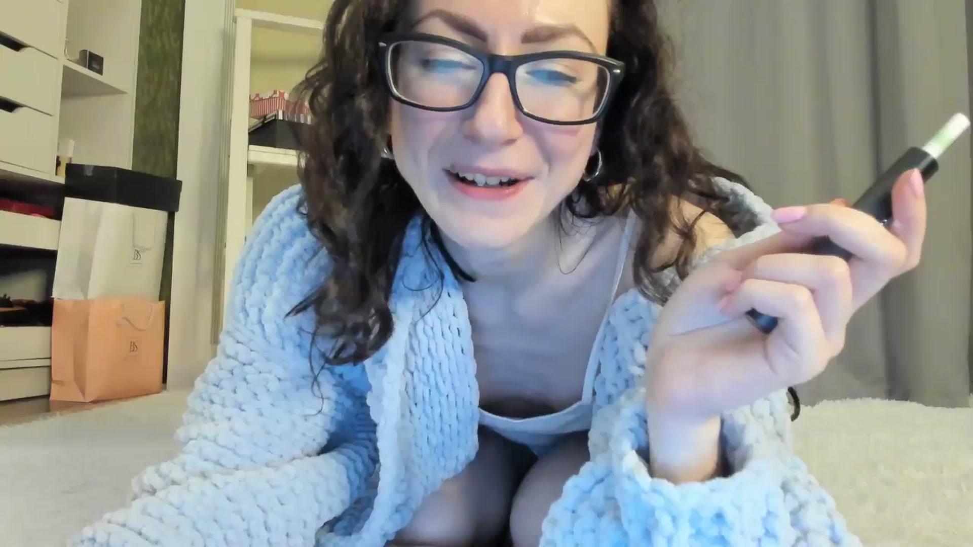 Gallery image thumbnail from Baby_Jewel's myfreecams stream on, 10/16/2025, 10:37 image 17 of 20