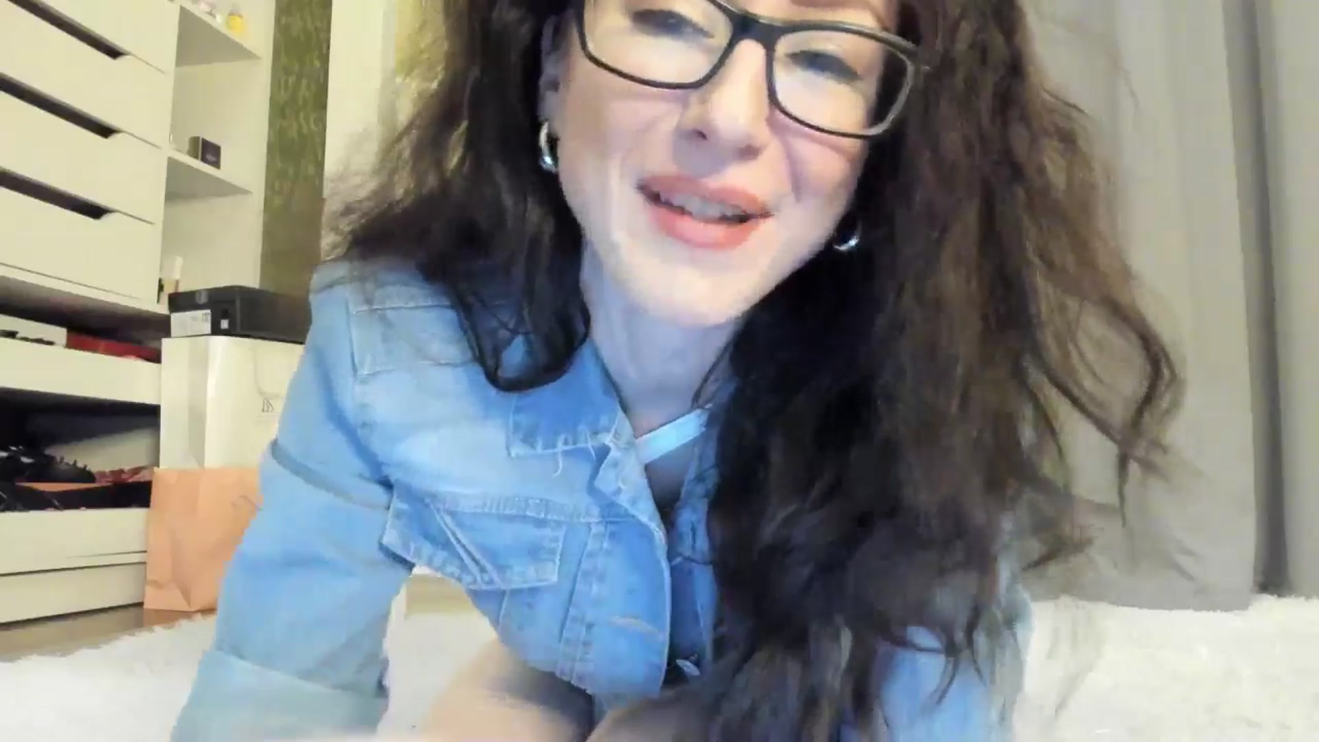 Gallery image thumbnail from Baby_Jewel's myfreecams stream on, 10/17/2025, 10:50 image 13 of 20