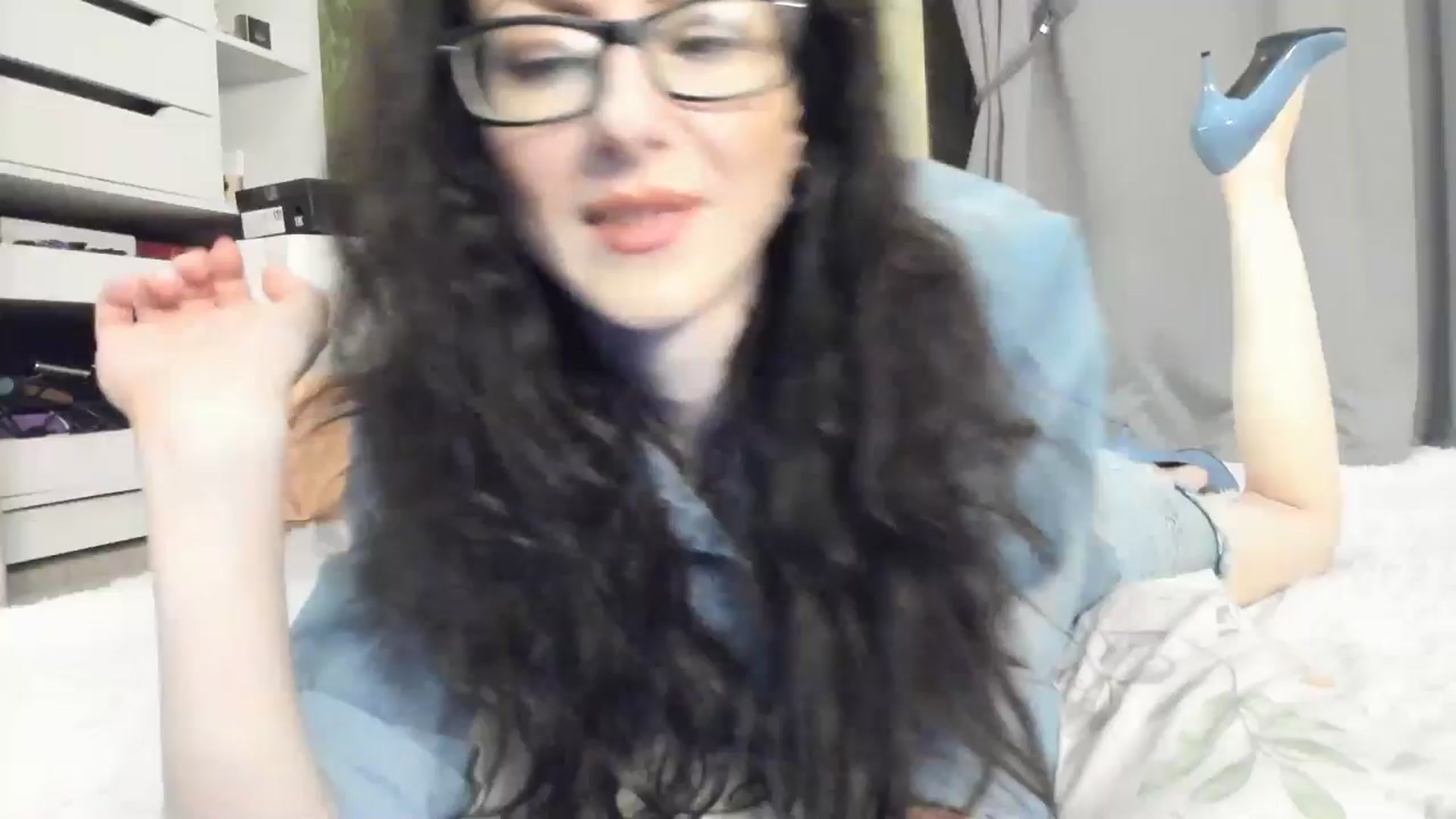 Gallery image thumbnail from Baby_Jewel's myfreecams stream on, 10/17/2025, 11:40 image 1 of 20