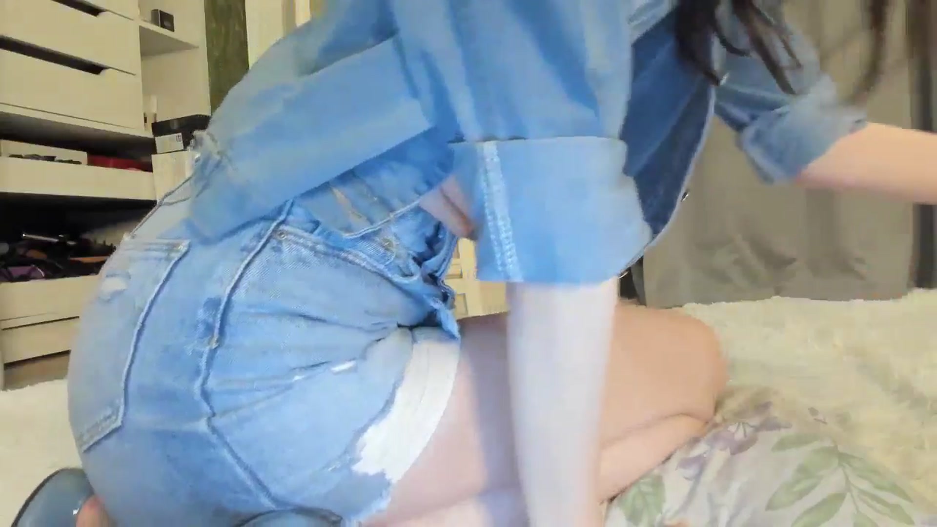 Gallery image thumbnail from Baby_Jewel's myfreecams stream on, 10/17/2025, 11:40 image 19 of 20