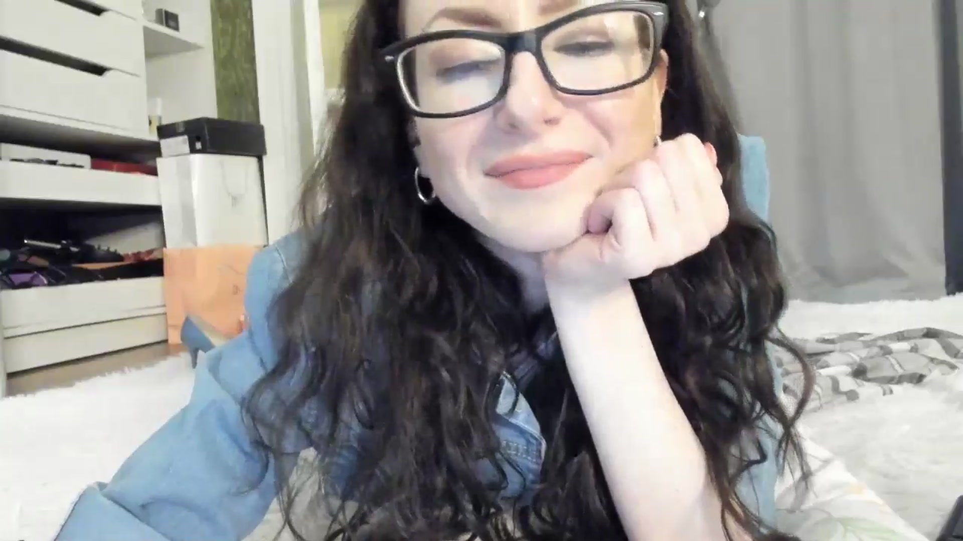 Gallery image thumbnail from Baby_Jewel's myfreecams stream on, 10/17/2025, 18:05 image 13 of 20