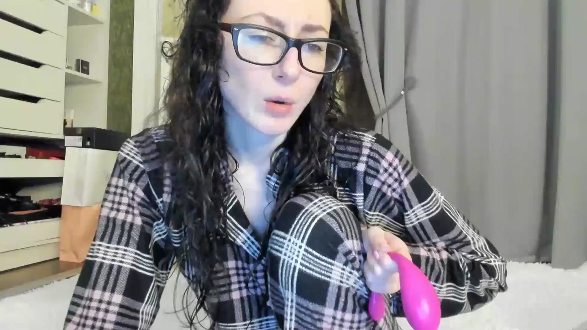 Gallery image thumbnail from Baby_Jewel's myfreecams stream on, 10/21/2025, 11:41 image 2 of 20