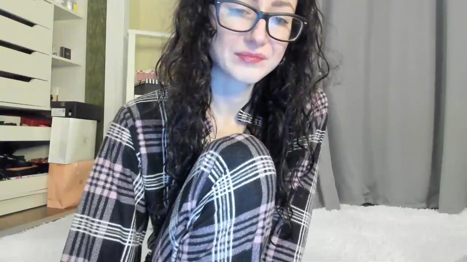 Gallery image thumbnail from Baby_Jewel's myfreecams stream on, 10/21/2025, 11:41 image 9 of 20