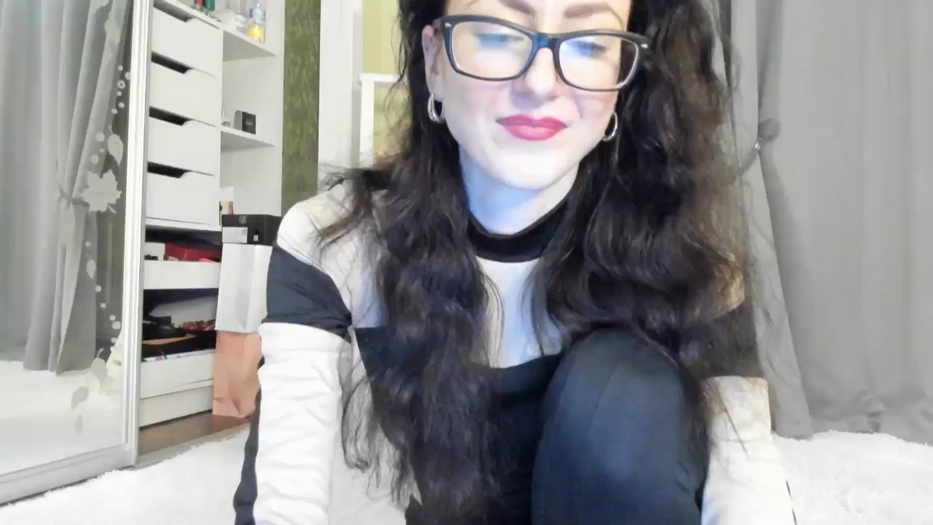 Gallery image thumbnail from Baby_Jewel's myfreecams stream on, 10/25/2025, 14:09 image 18 of 20