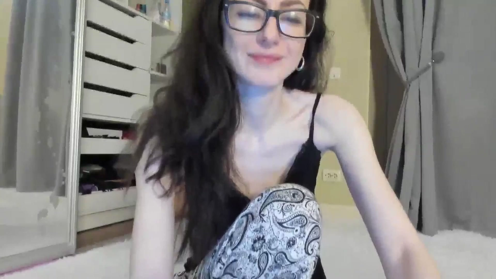 Gallery image thumbnail from Baby_Jewel's myfreecams stream on, 10/28/2025, 12:01 image 7 of 20